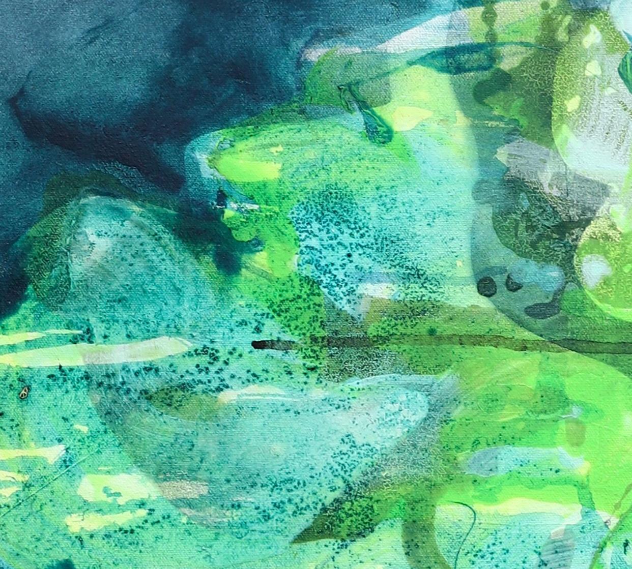 Protist exemplifies Heide Follin’s layered approach to abstraction, as vibrant swirls of color create a tactile surface. Known for her “lyrical organic abstraction,” Follin explores the tension between control and spontaneity, drawing from botanical
