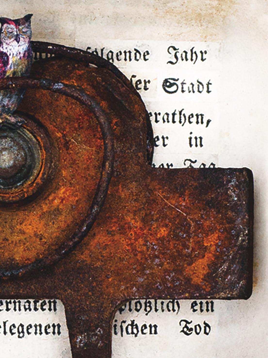 Assemblage in einem jahrhundertealten, ausgegrabenen Buch: 'Ciircumstances' im Angebot 3