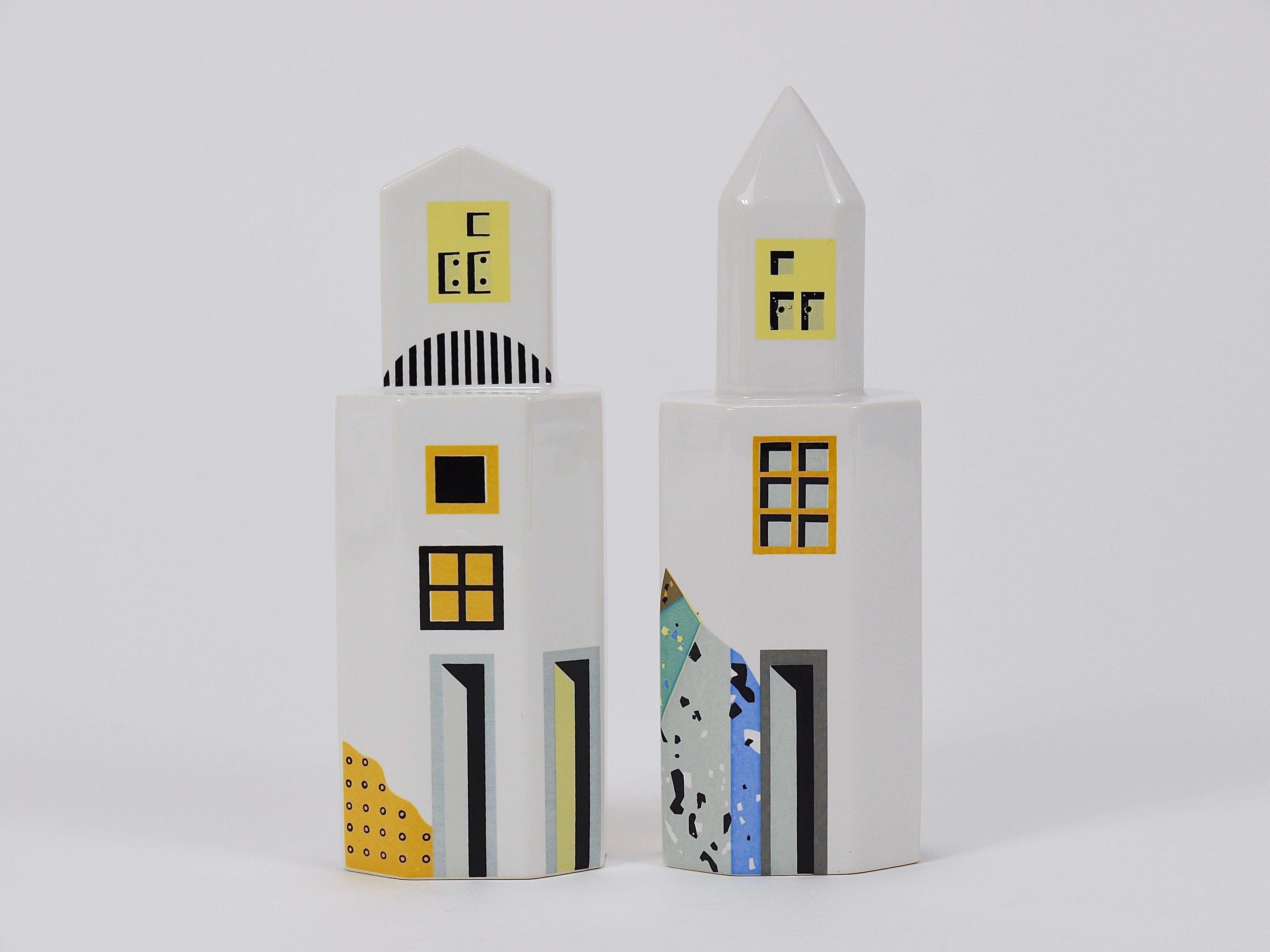 Heide Warlamis Salero Pimentero Rascacielos Postmoderno, Colección Viena 1990 en Bueno estado para la venta en Vienna, AT
