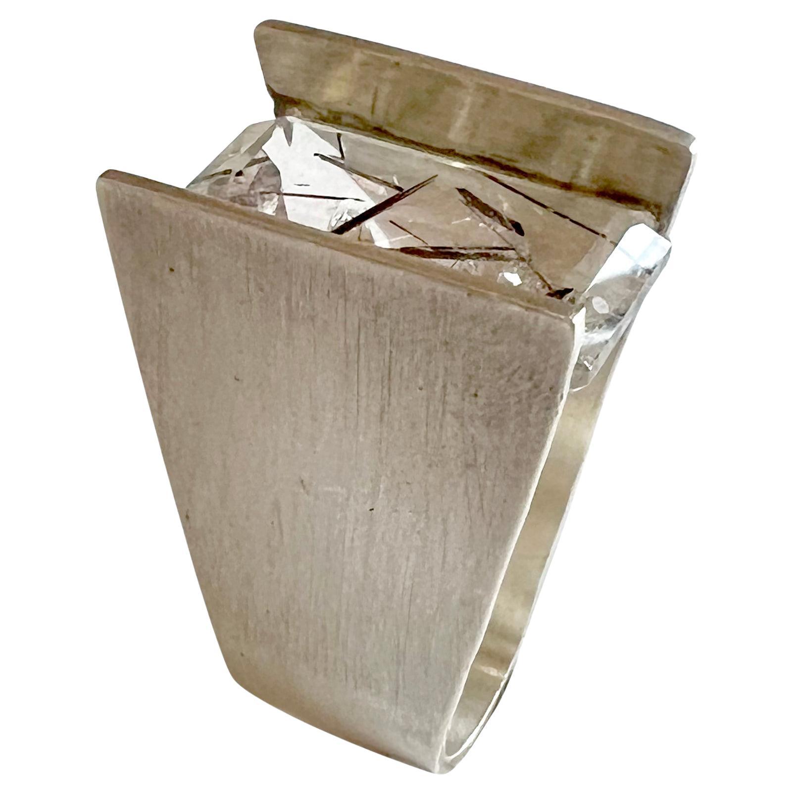 Heidi Abrahamson Rutilated Quartz Architectural Modern Sterling Silver Ring (Smaragdschliff) im Angebot