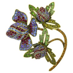 Spilla Heidi Daus Bloom in Love con fiori e cristalli