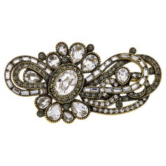 Retro Heidi Daus Classically Curated Crystal Accented Pin Brooch