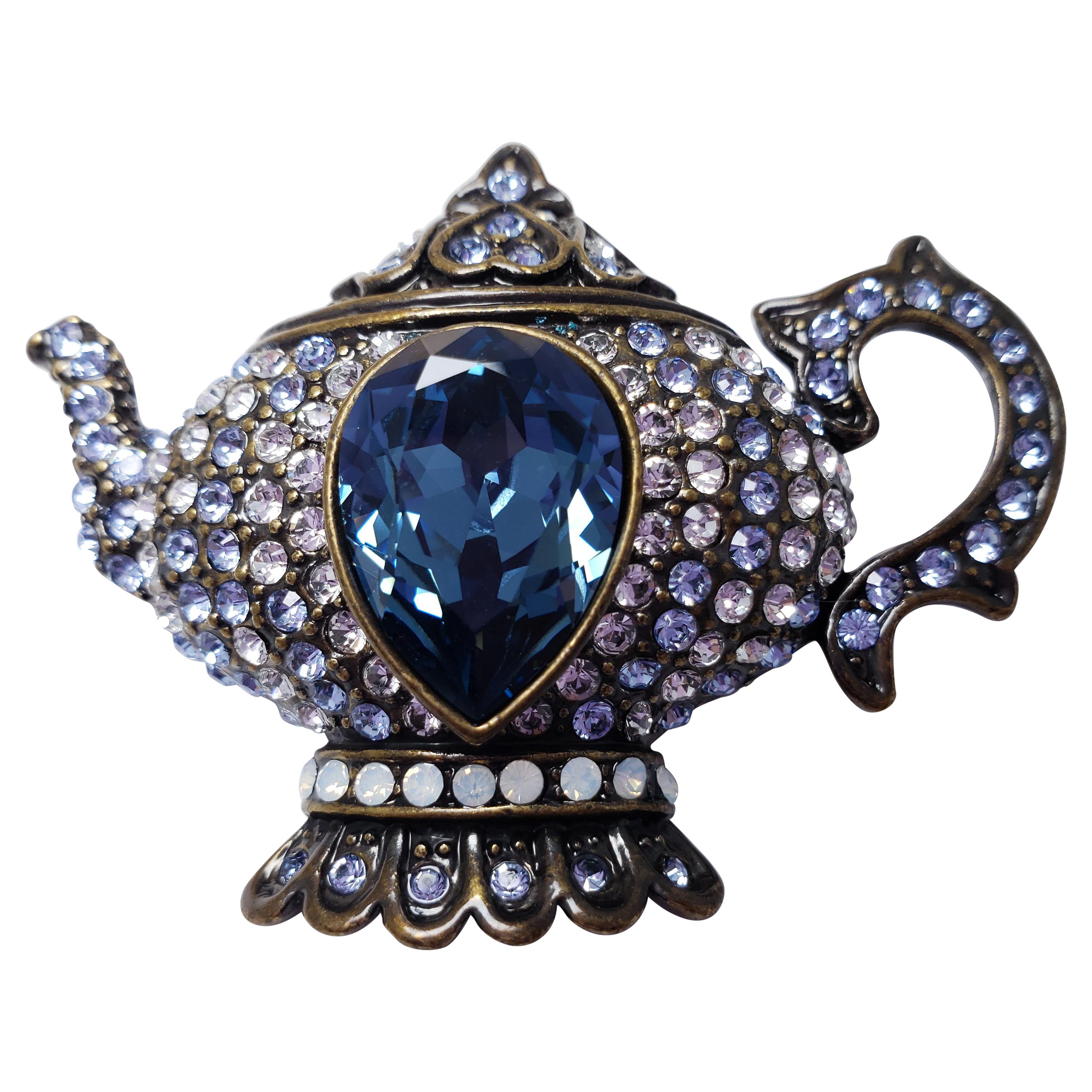 Heidi Daus "My Cup of Tea" Pave Clear and Blue Crystal Teapot Pin Brooch For Sale
