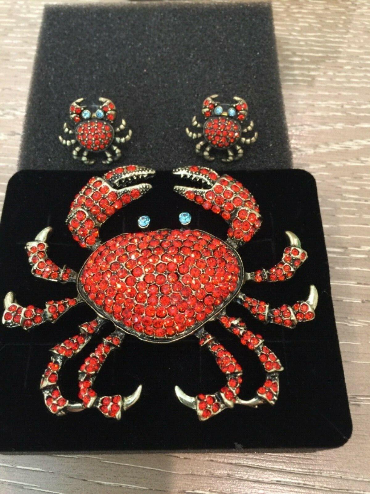 Heidi Daus Queen Crab Pin Brooch & Earring 'Pierced' Red Version Set In New Condition For Sale In Houston, TX