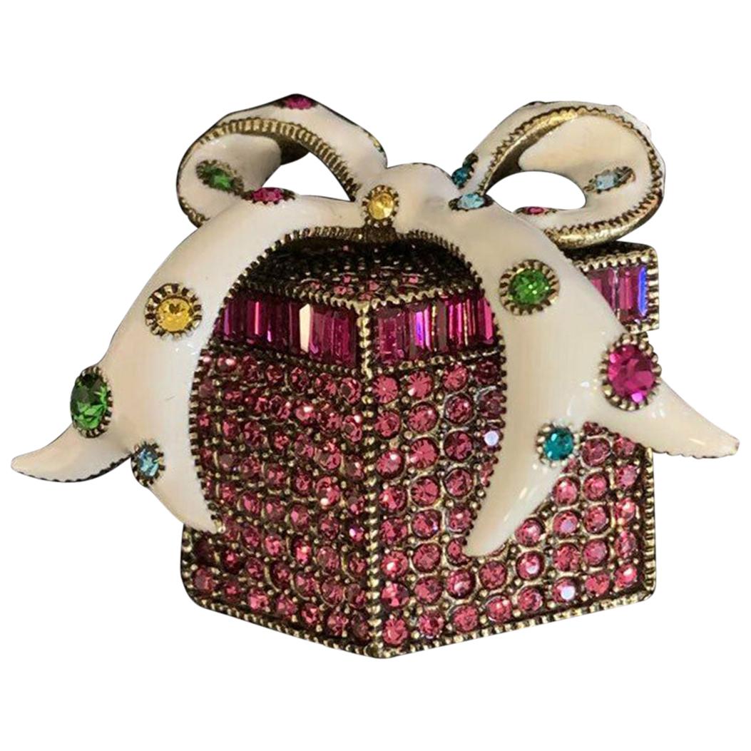 HEIDI DAUS Signed Glamorous Gift Box Brooch Pin Designer Estate Find