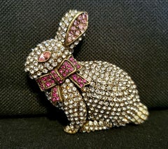 Heidi Daus Signed Hippity Hoppity Rabbit Crystal Accented Pin Brooch