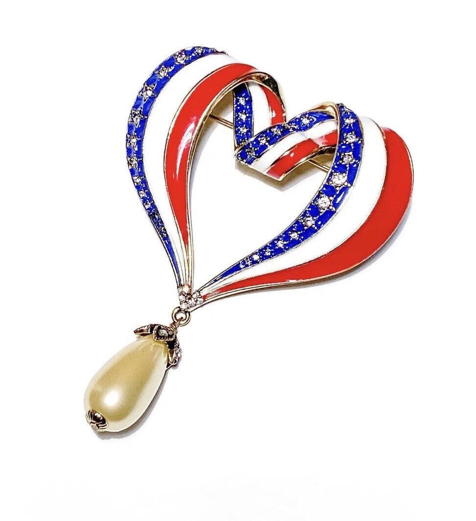 Modern HEIDI DAUS Signed Patriot Stars & Stripes Enamel Crystal Designer Vintage Brooch For Sale