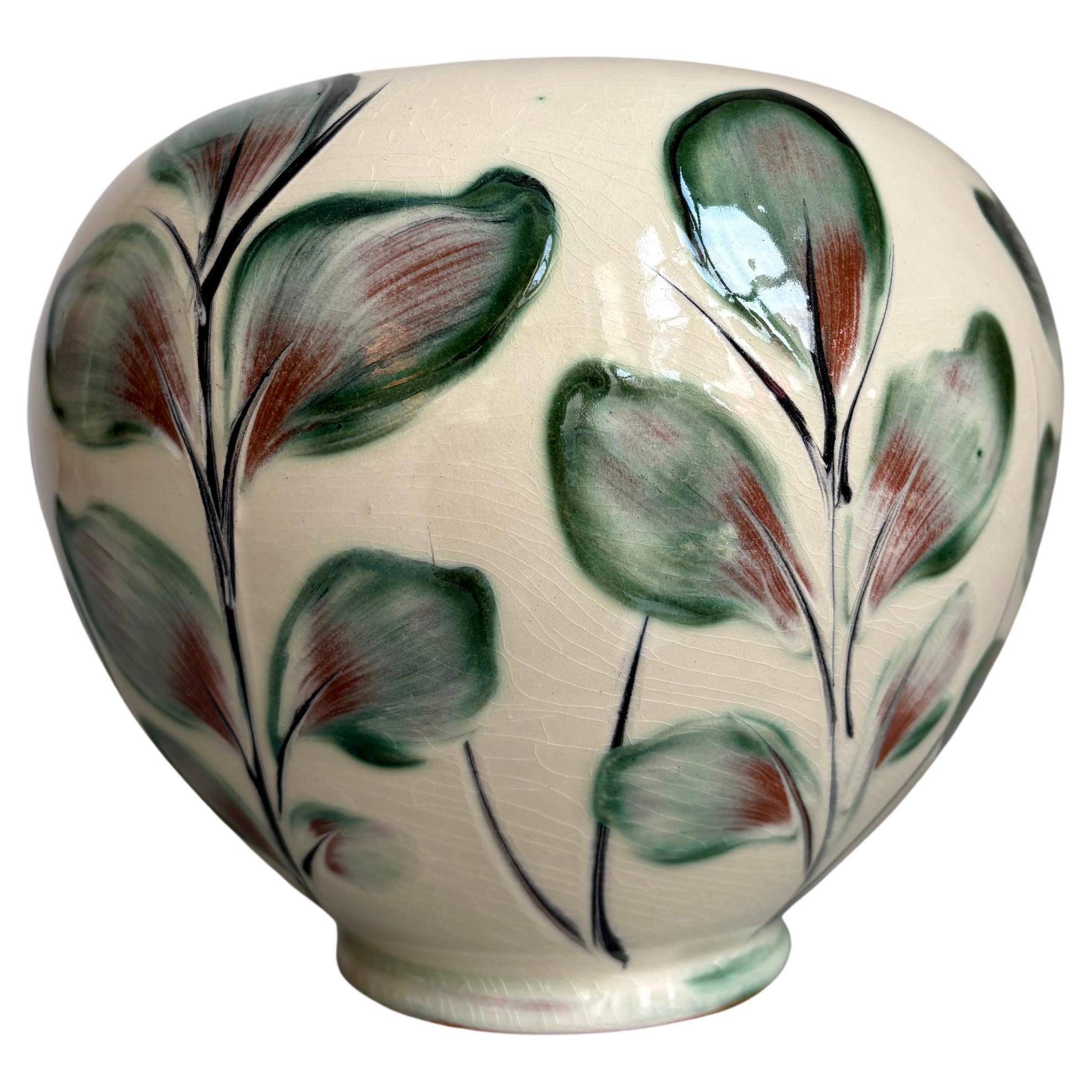 Heidi Fournier Cream Floral Ceramic Vase, 2000s im Angebot