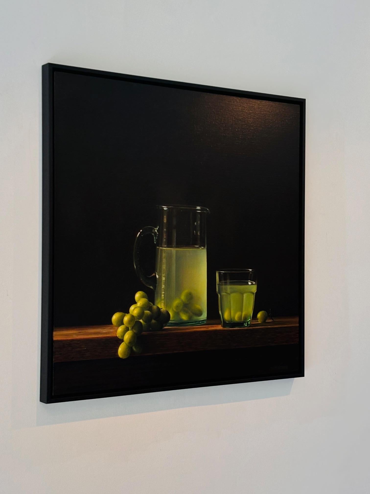 Uva e brocca - quadro originale di natura morta realistica - Arte contemporanea - Painting di Heidi von Faber