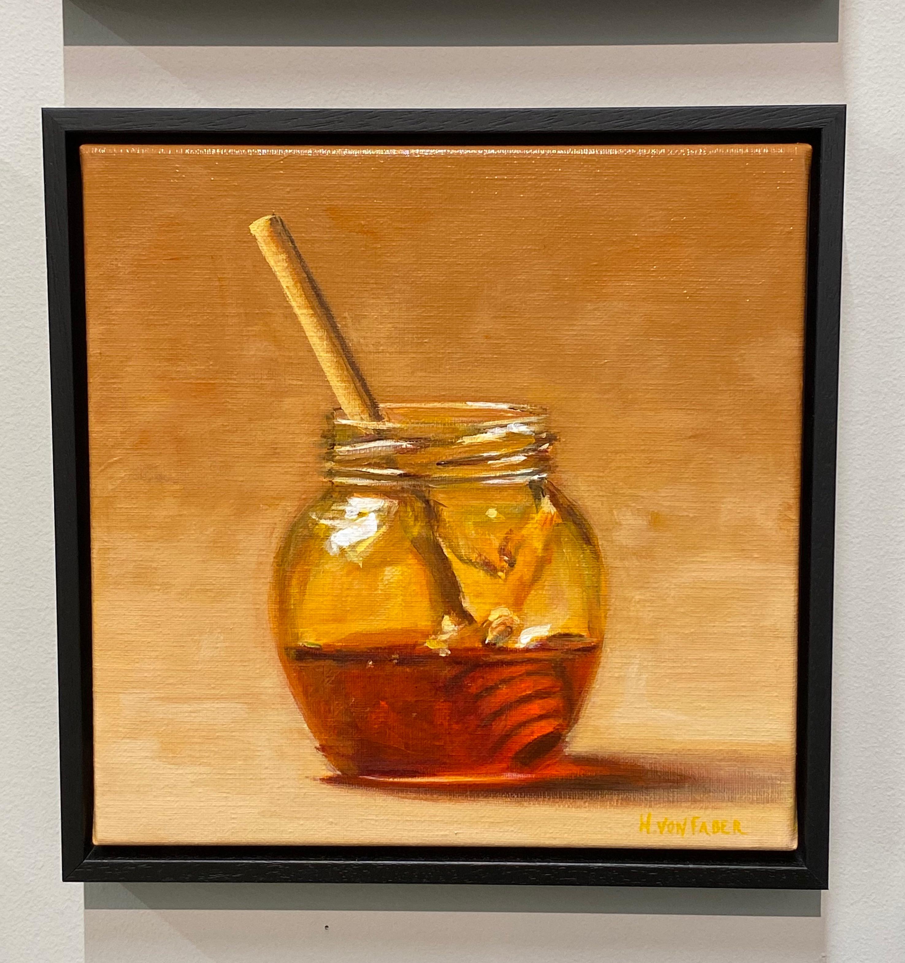 Miele - Quadro realistico del XXI secolo raffigurante un barattolo di miele - Painting di Heidi von Faber