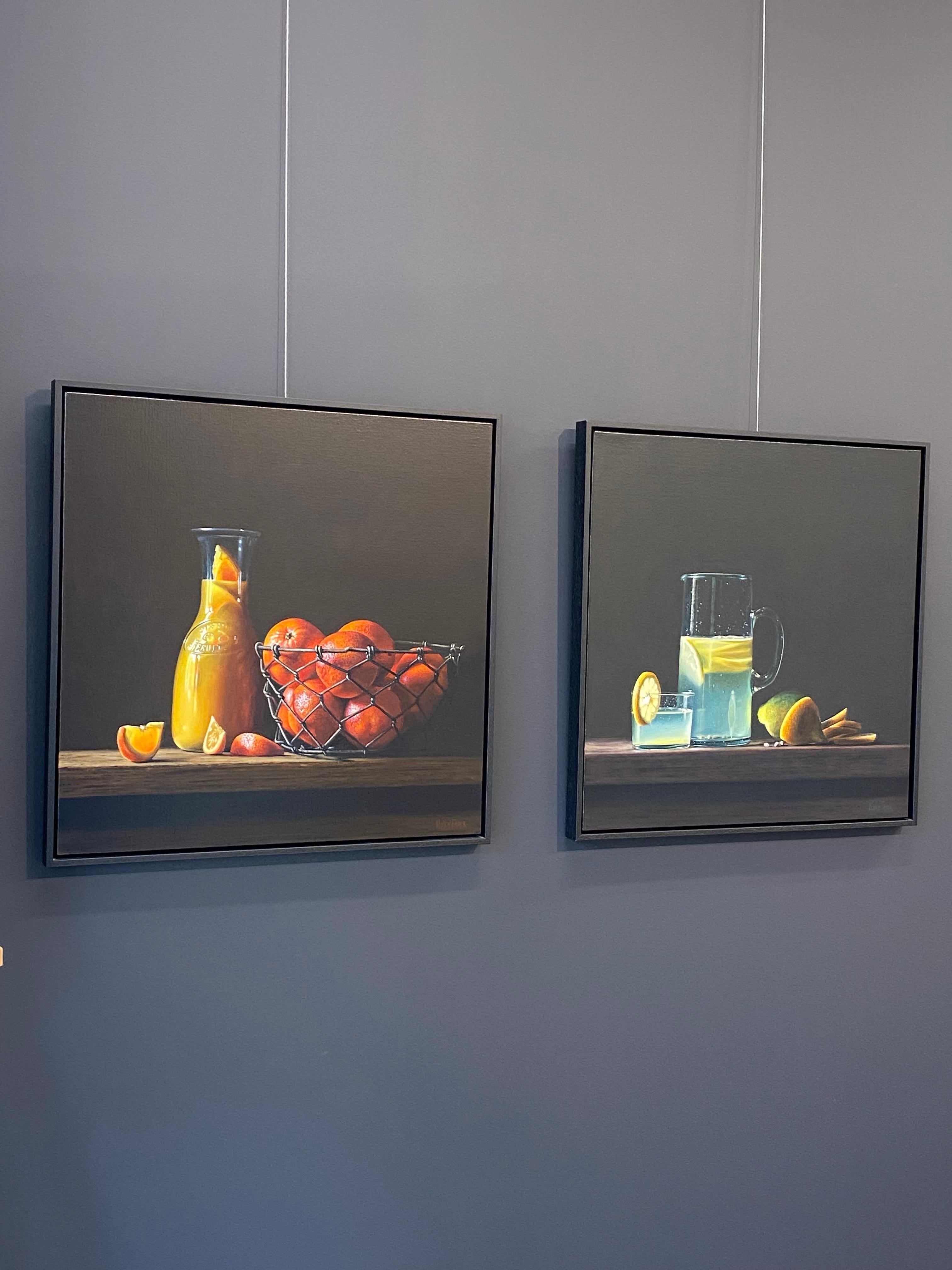Oranges in a Basket-21st Contemporary Dutch Stilllife painting with Orange-juice - Black Still-Life Painting by Heidi von Faber