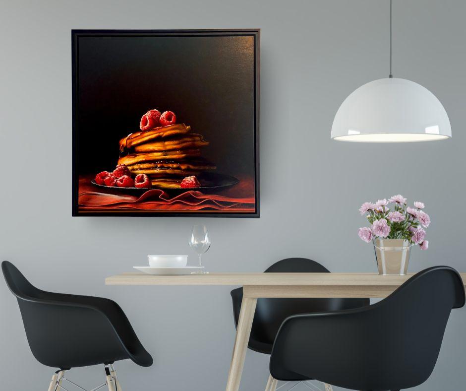 Dieses außergewöhnliche Kunstwerk ist derzeit in der Signet Contemporary Art Gallery und online ausgestellt und zu verkaufen.

Pancakes and Raspberries ist üppig, dekadent und strahlt Wärme aus. Es zieht den Blick auf ein Stillleben, das Textur,