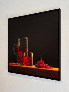 Groseilles rouges et carafe  - Nature morte originale, peinture réaliste - Art contemporain
