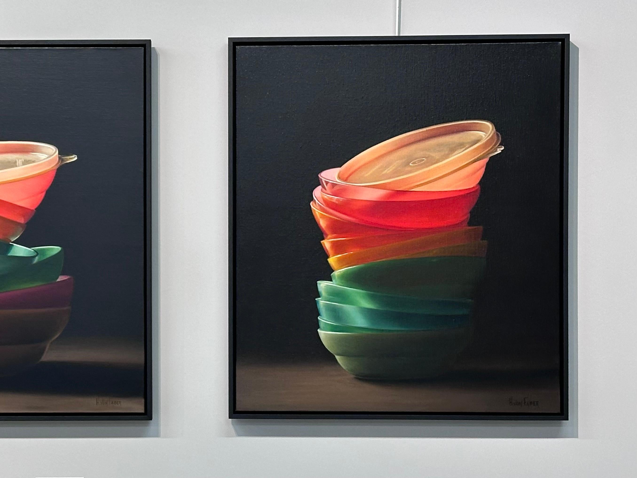 Contenitori Tupperware IV - Quadro olandese del XXI secolo raffigurante una natura morta di Tupperware - Painting di Heidi von Faber