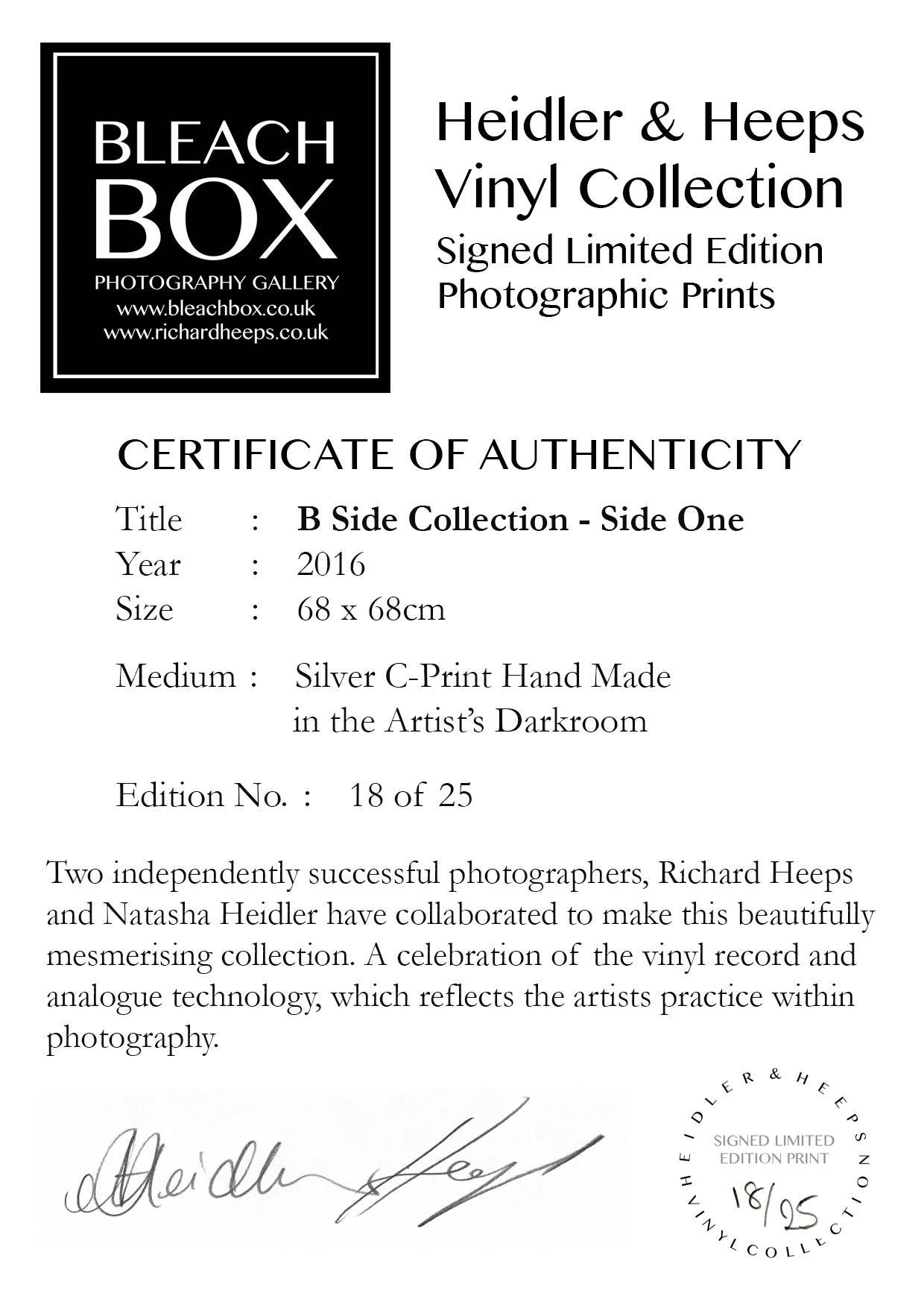 Collection B Side Vinyl, Side One - Photogrpahy conceptuel en couleur Pop Art - Print de Heidler & Heeps