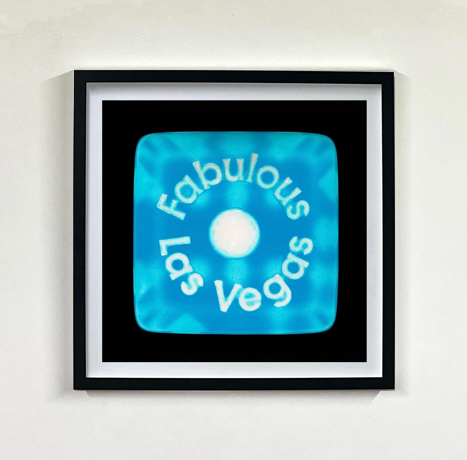 Dice-Serie, Ein fabelhaftes Las Vegas – Konzeptuelle Farbfotografie (Pop-Art), Photograph, von Heidler & Heeps