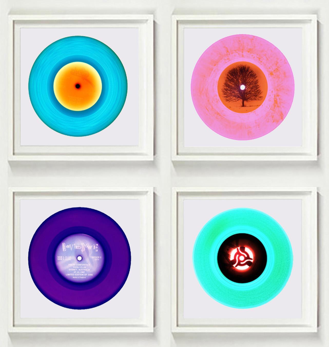 Colección de vinilos Four B Side - Fotografía pop art en color - Photograph de Heidler & Heeps