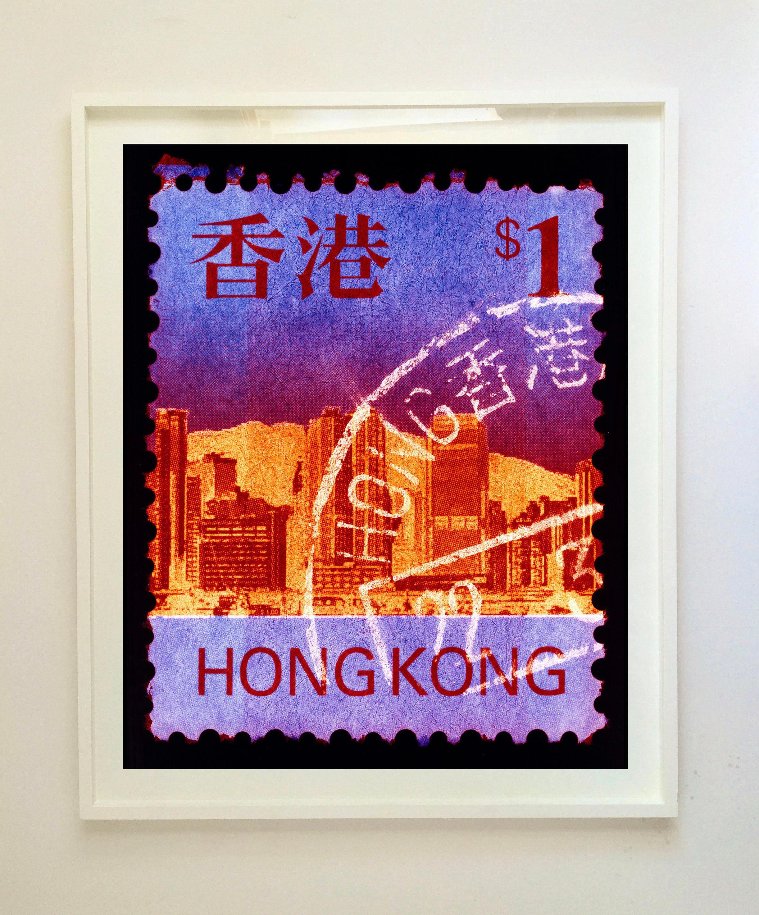 Briefmarkensammlung aus Hongkong, HK$1 – Pop-Art-Farbfotografie (Pink), Color Photograph, von Heidler & Heeps