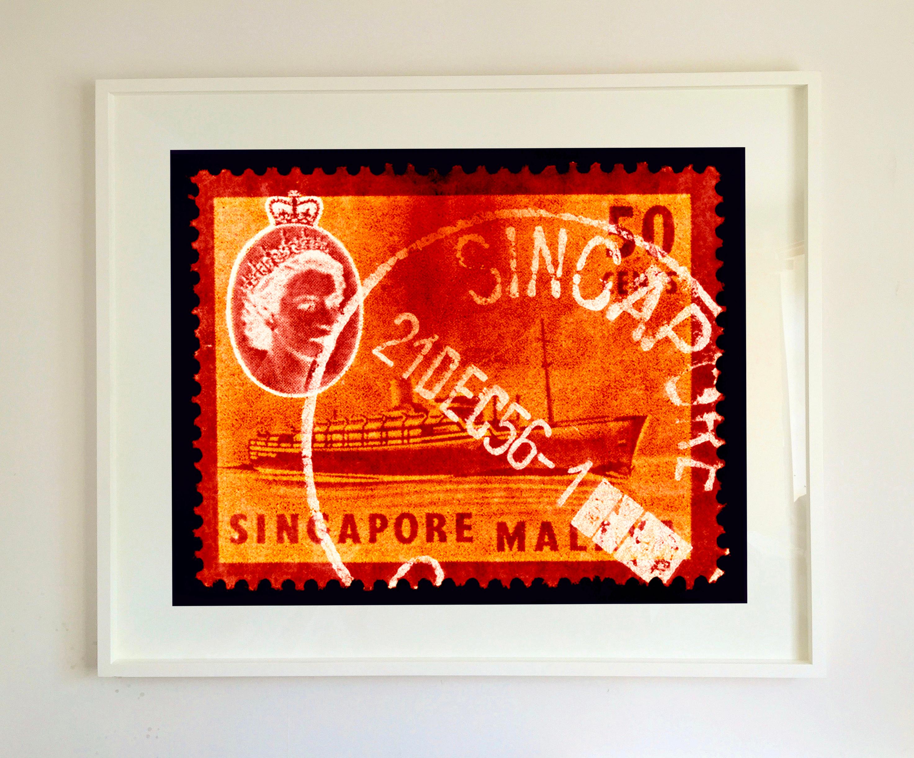 Collection de timbres de Singapour, 50c QEII bateau à vapeur orange - Photo couleur Pop Art en vente 4