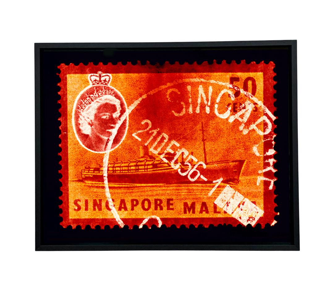 Collection de timbres de Singapour, 50c QEII bateau à vapeur orange - Photo couleur Pop Art en vente 5