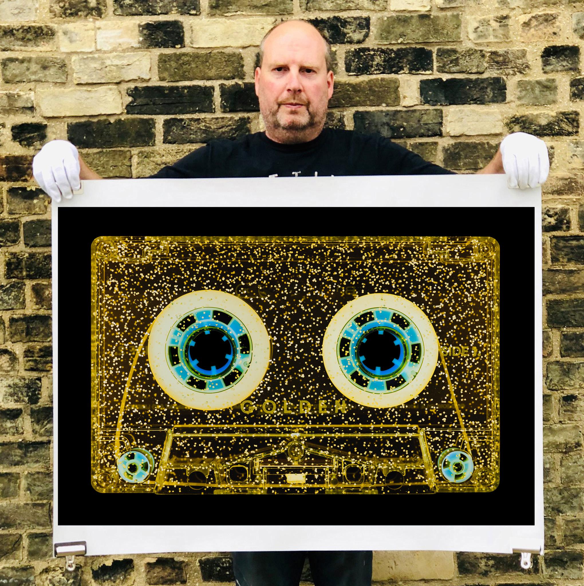 Collezione Tape, Tutto ciò che luccica è oro - Fotografia Pop Art - Photograph di Heidler & Heeps