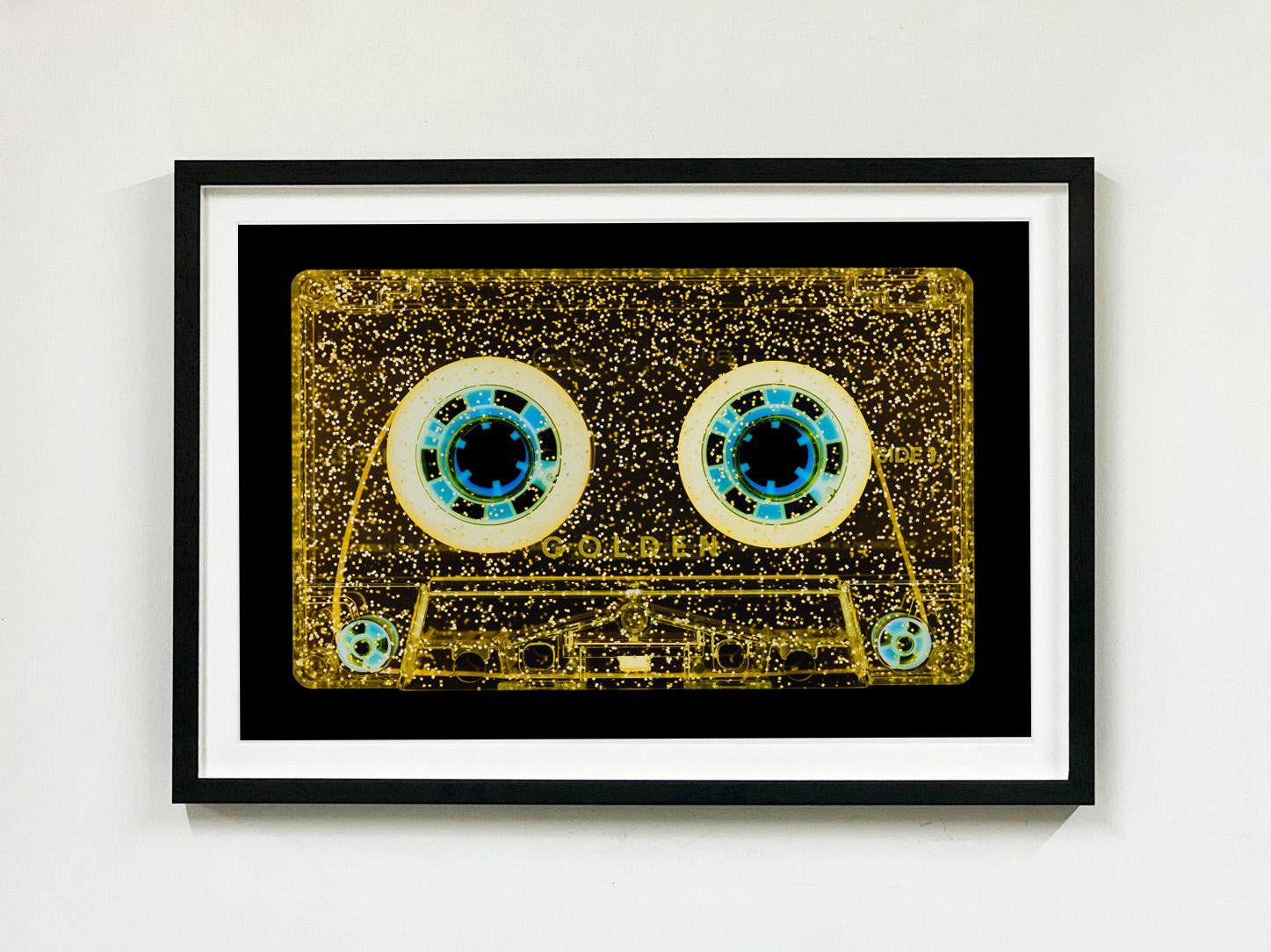 Collezione Tape, Tutto ciò che luccica è oro - Fotografia Pop Art - Photograph Contemporaneo di Heidler & Heeps