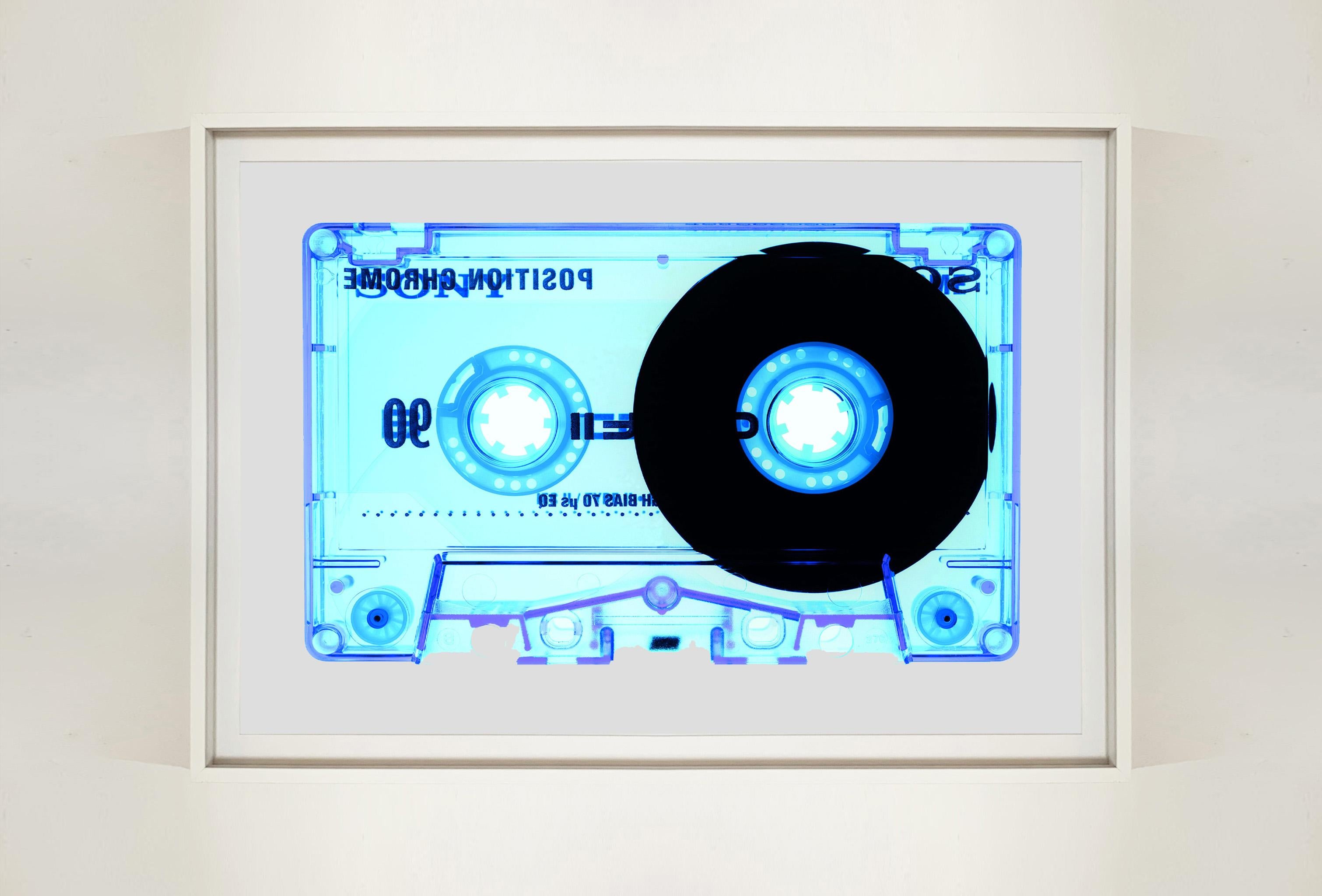 Tape-Kollektion, Chromblau - Zeitgenössische Pop-Art-Farbfotografie (Blau), Color Photograph, von Heidler & Heeps