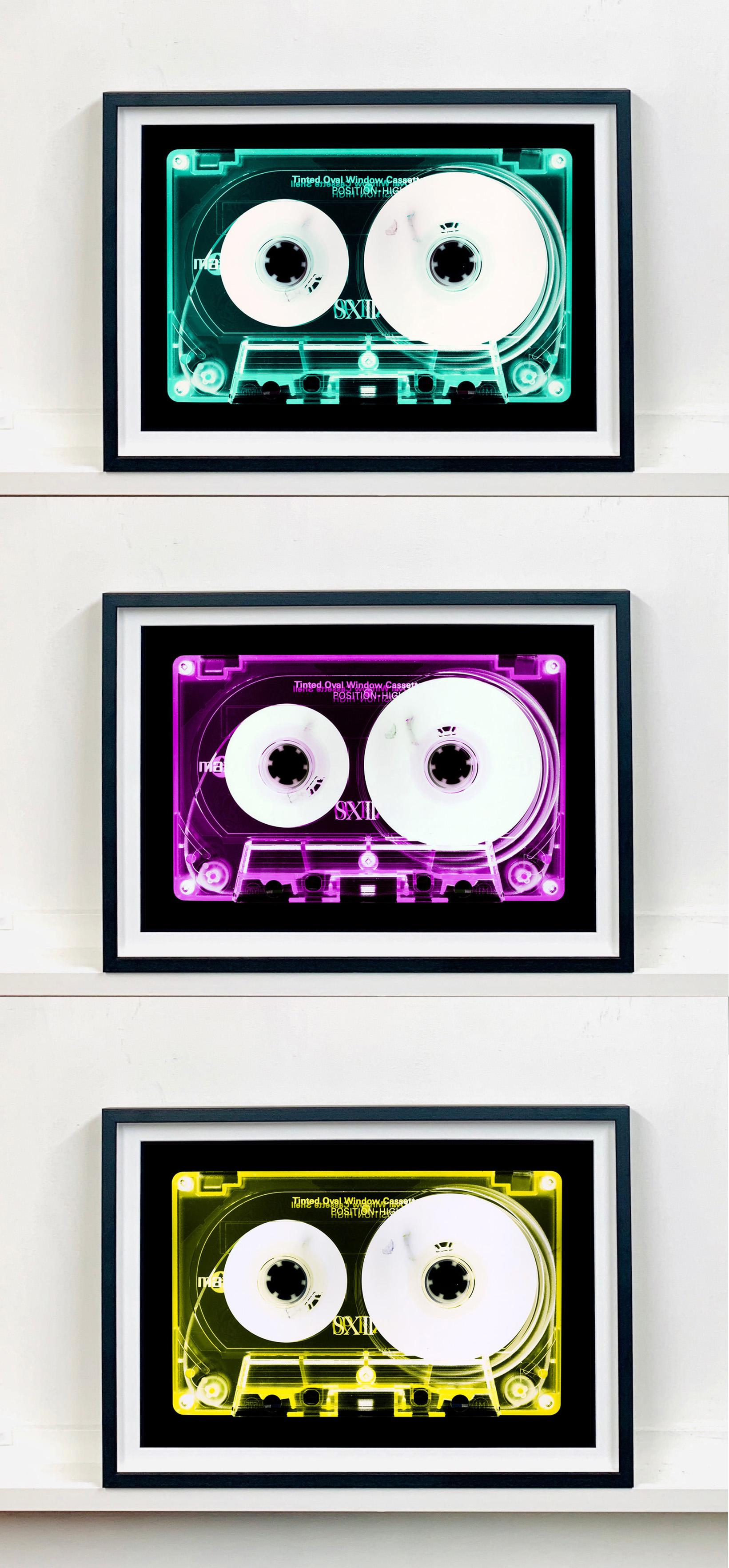 Tape-Kollektion - Mintfarbene, getönte Kassette - Konzeptionelle Farbe Musik Pop Art im Angebot 1