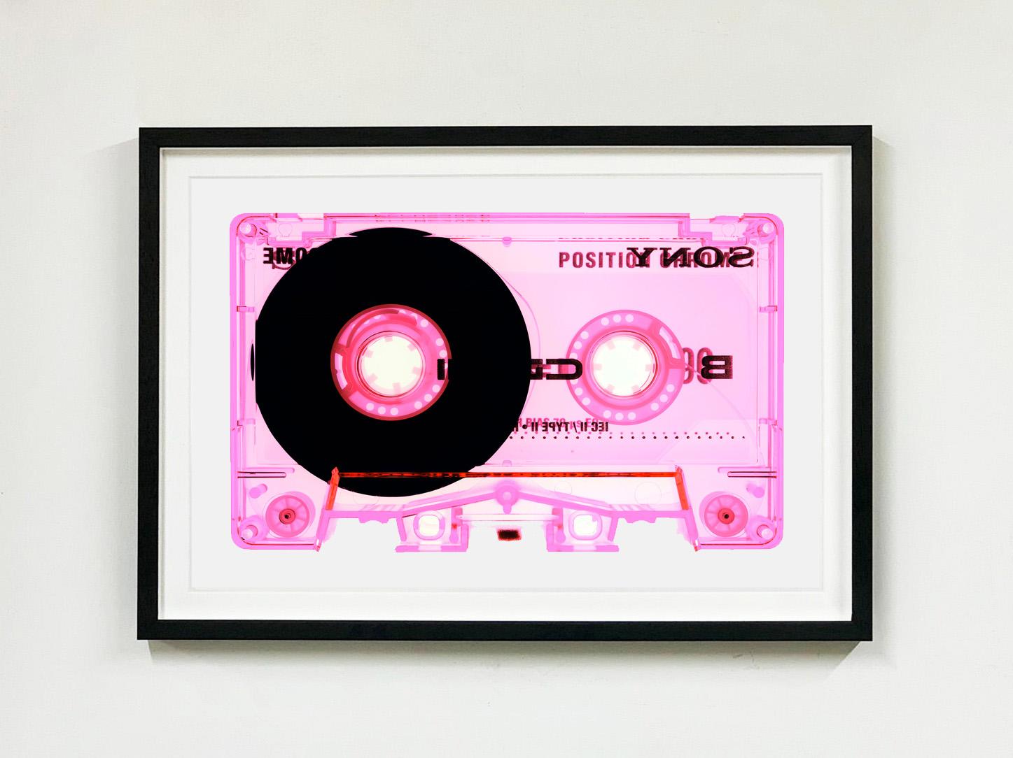 Set von drei Kunstwerken aus der Tape-Kollektion Pop of Pink – Pop-Art-Farbfotografie  (Grau), Color Photograph, von Heidler & Heeps