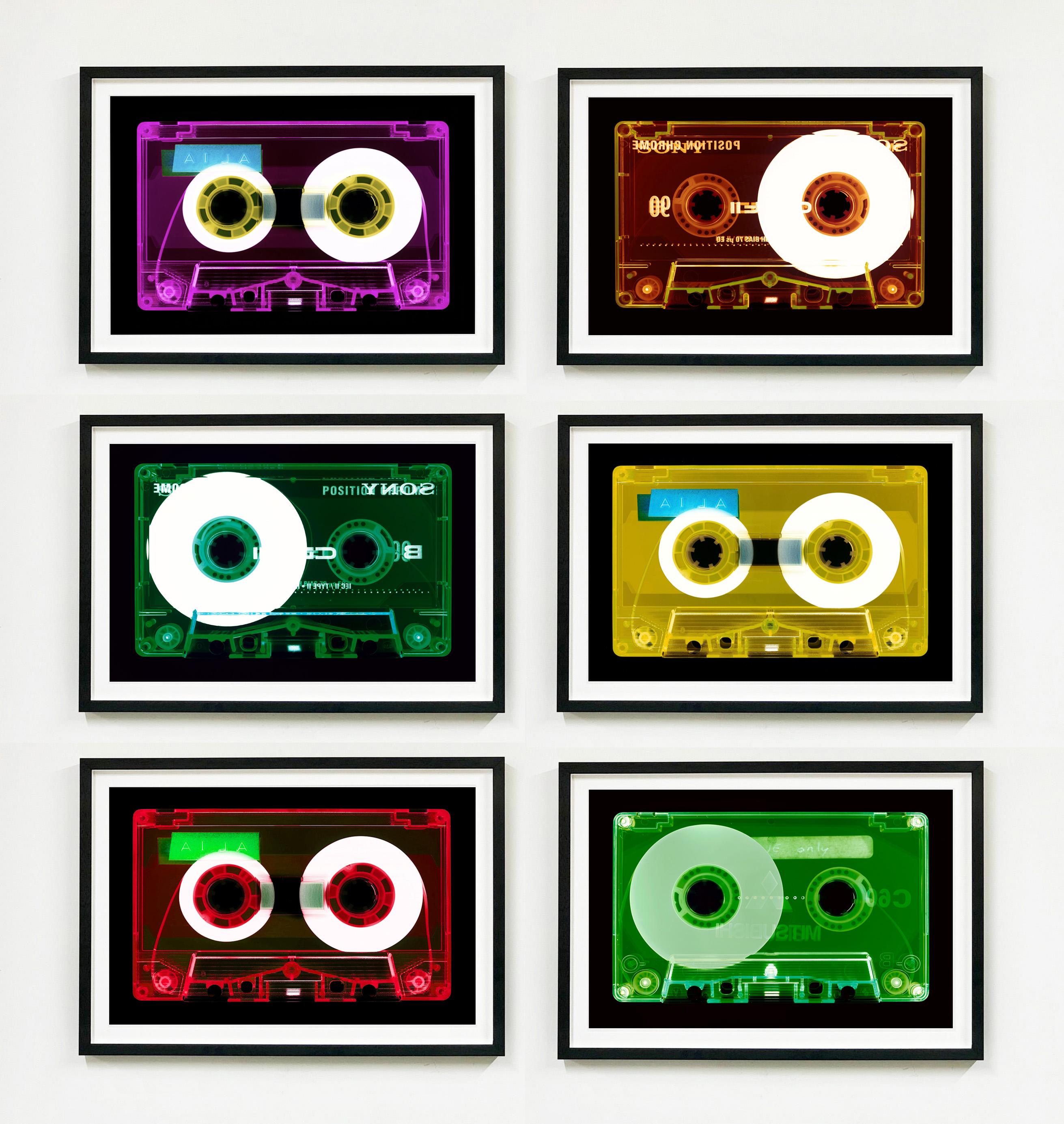 Six œuvres d'art individuelles de la collection Tape - Photographie couleur Pop Art contemporaine - Beige Color Photograph par Heidler & Heeps