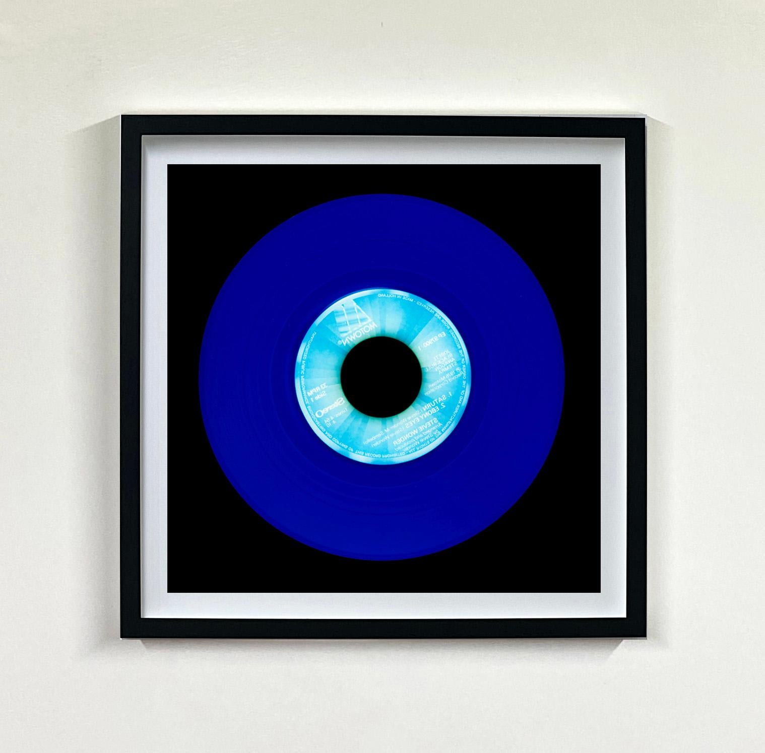 Vinyl Kollektion 10 Stück Mehrfarbige Installation – Pop-Art Farbfotografie im Angebot 7