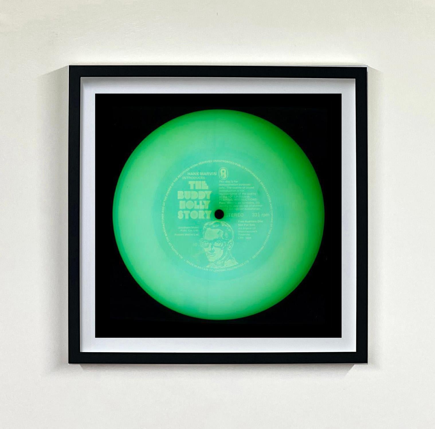 Vinyl Kollektion 16 Stück Mehrfarbige quadratische Installation – Pop-Art-Fotografie im Angebot 2