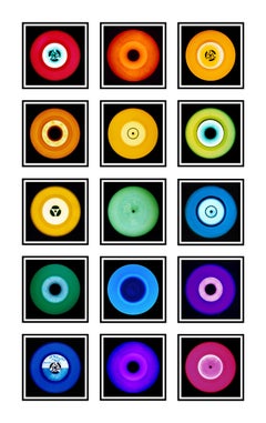 Collection Vinyl quinze pièces installation arc-en-ciel - Photographie couleur pop art