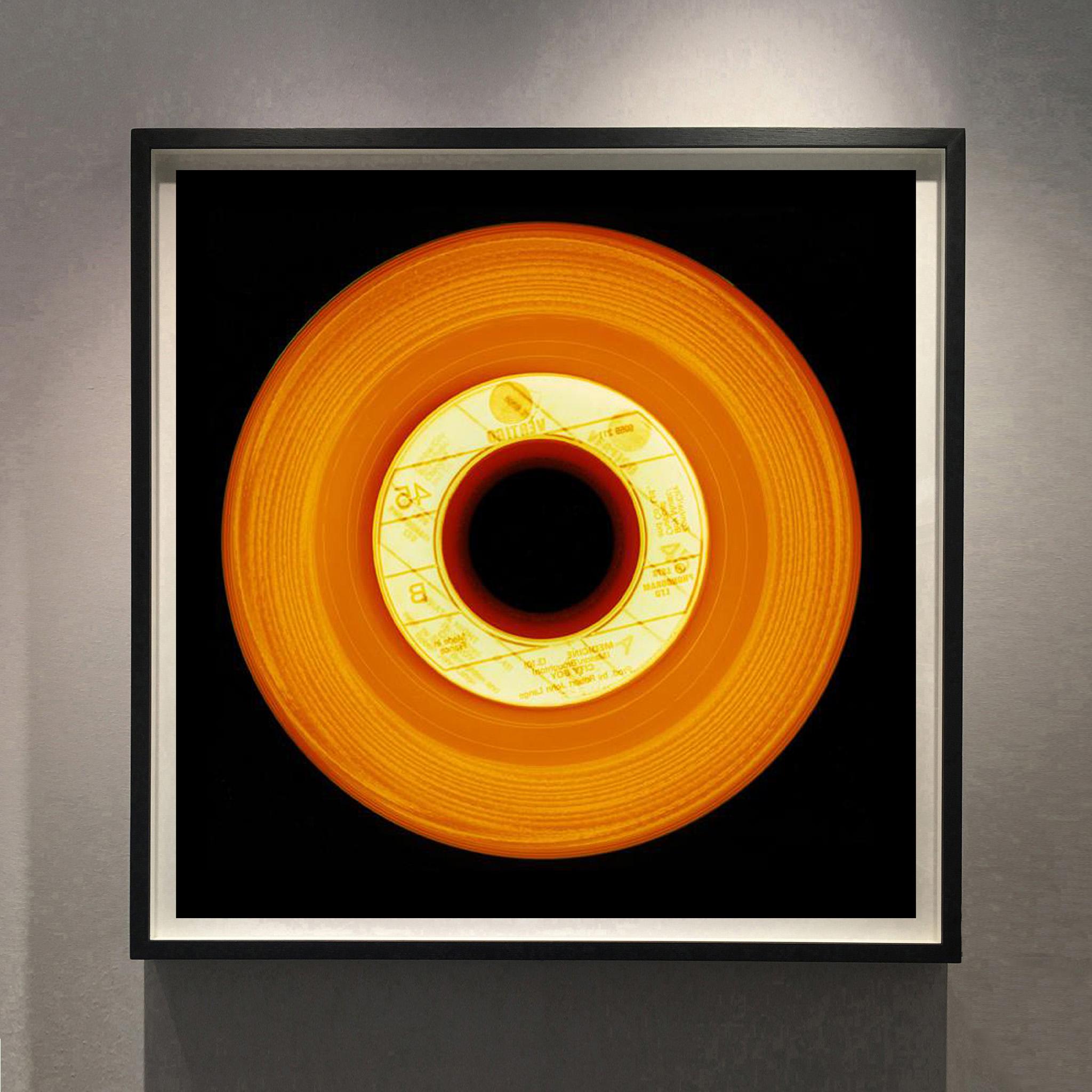 Made in France from the Heidler and Heeps Vinyl Collection.
Acclaimed contemporary photographers, Richard Heeps and Natasha Heidler have collaborated to make this beautifully mesmerising collection. A celebration of the vinyl record and analogue