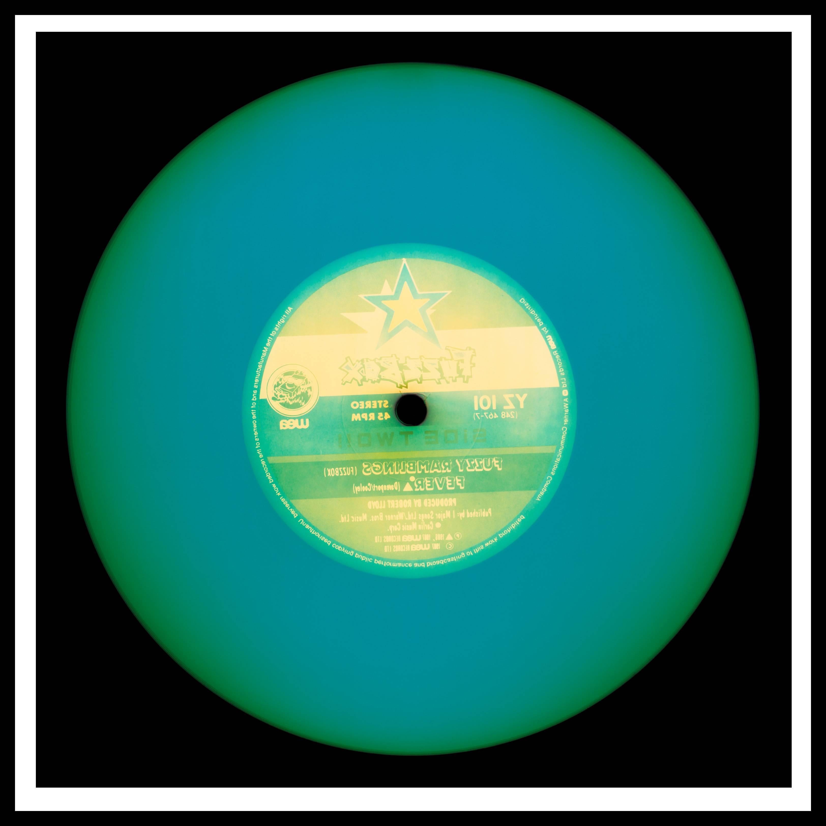 Colección de vinilos, ¡¡Cara dos!! (Marina) - Conceptual, Pop Art, Color, Fotografía en venta 1