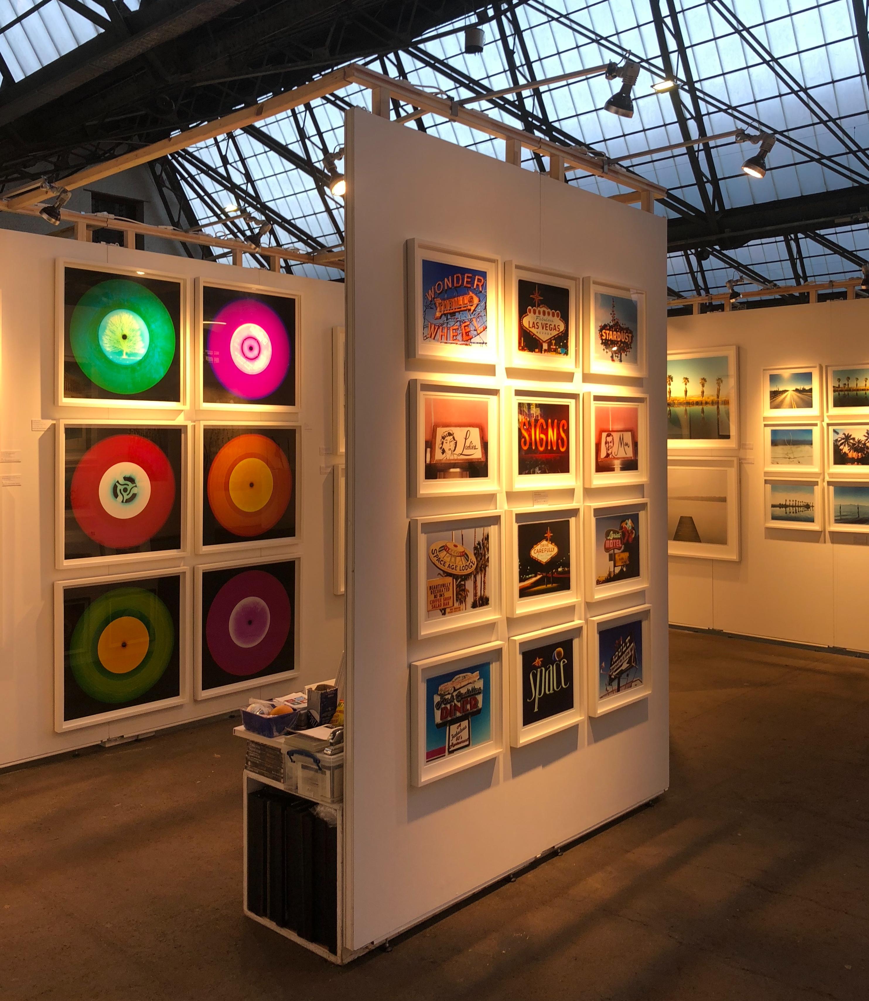 Collection Vinyl, Single Extended - Photographie Pop Art Conceptual Color en vente 6