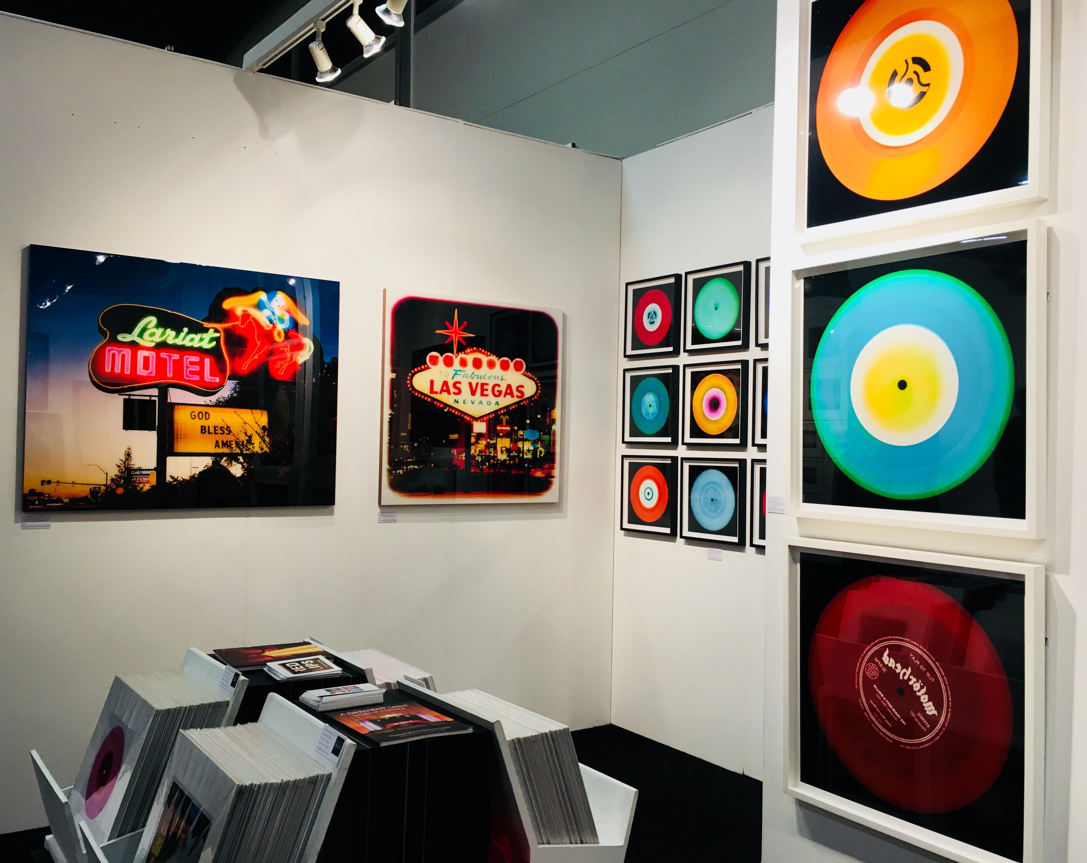 Colección de vinilos Instalación de seis piezas - Fotografía Pop Art en color en venta 8