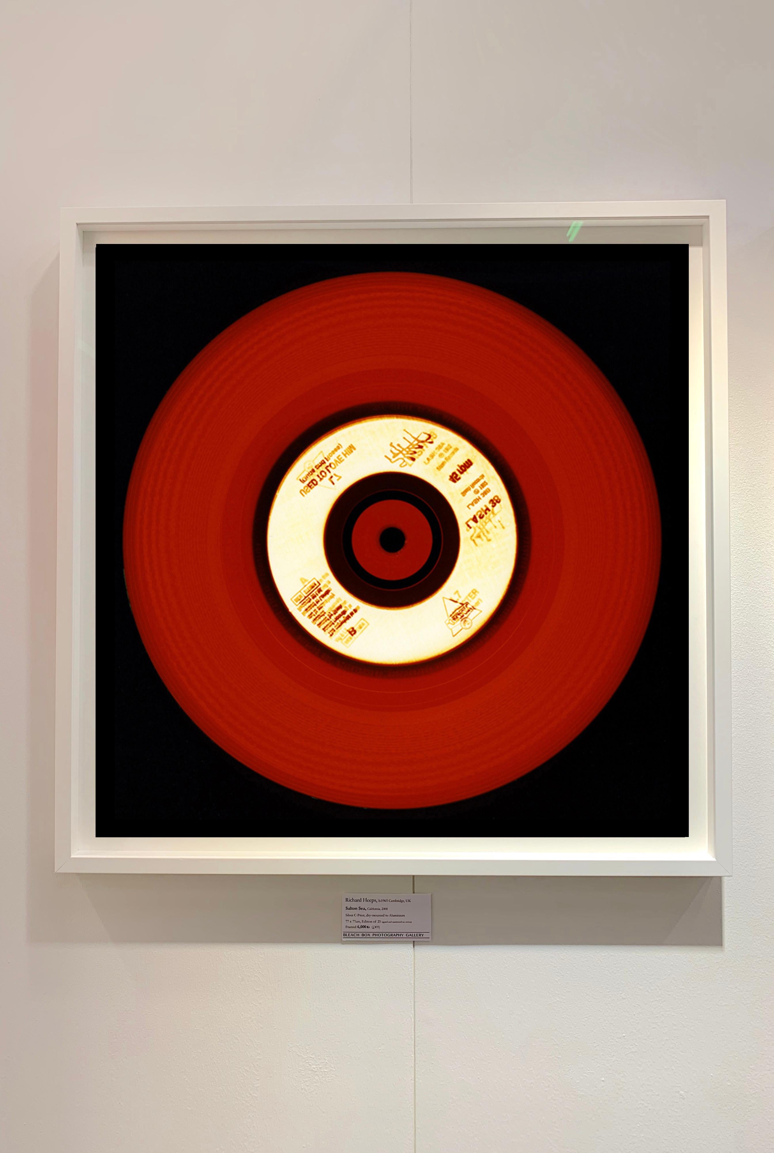 Collection de vinyles, disques sonores - Photographie Pop Art conceptuelle en couleur - Print de Heidler & Heeps