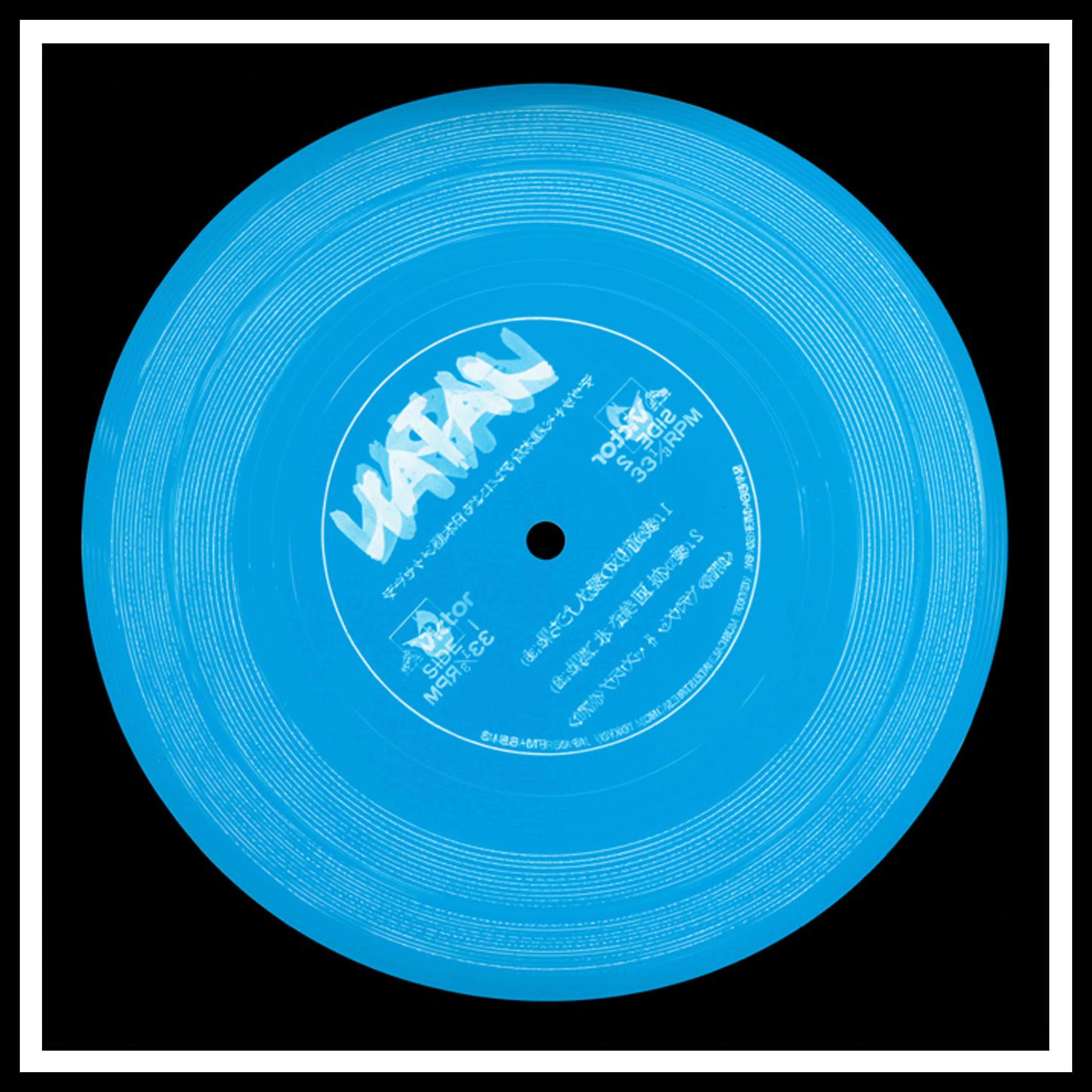Vinyl Collection, Thirty-Three & a Third - Fotografia concettuale Pop Art a colori in vendita 2