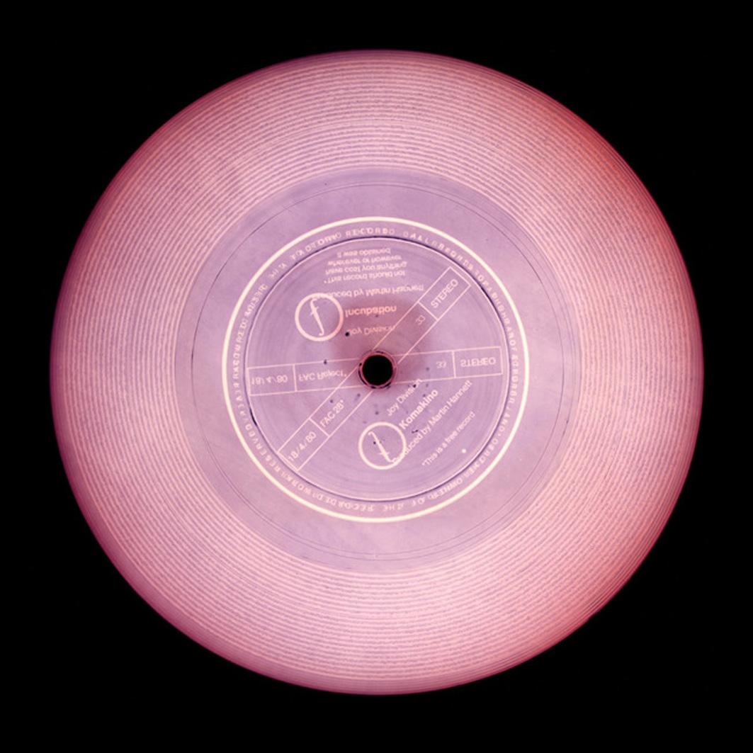 Print Heidler & Heeps - Collection Vinyl, This is a Free Record (Mauve) - Photographie Pop Art conceptuelle