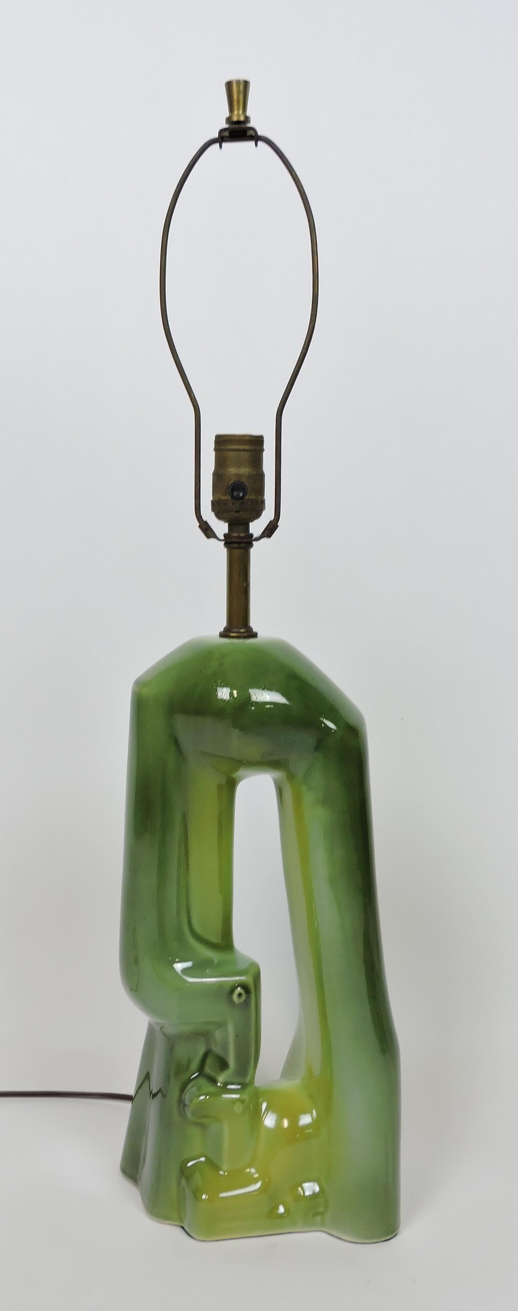 Heifetz Style Mid Century Modern Sculptural Ceramic Giraffe Table Lamp 1