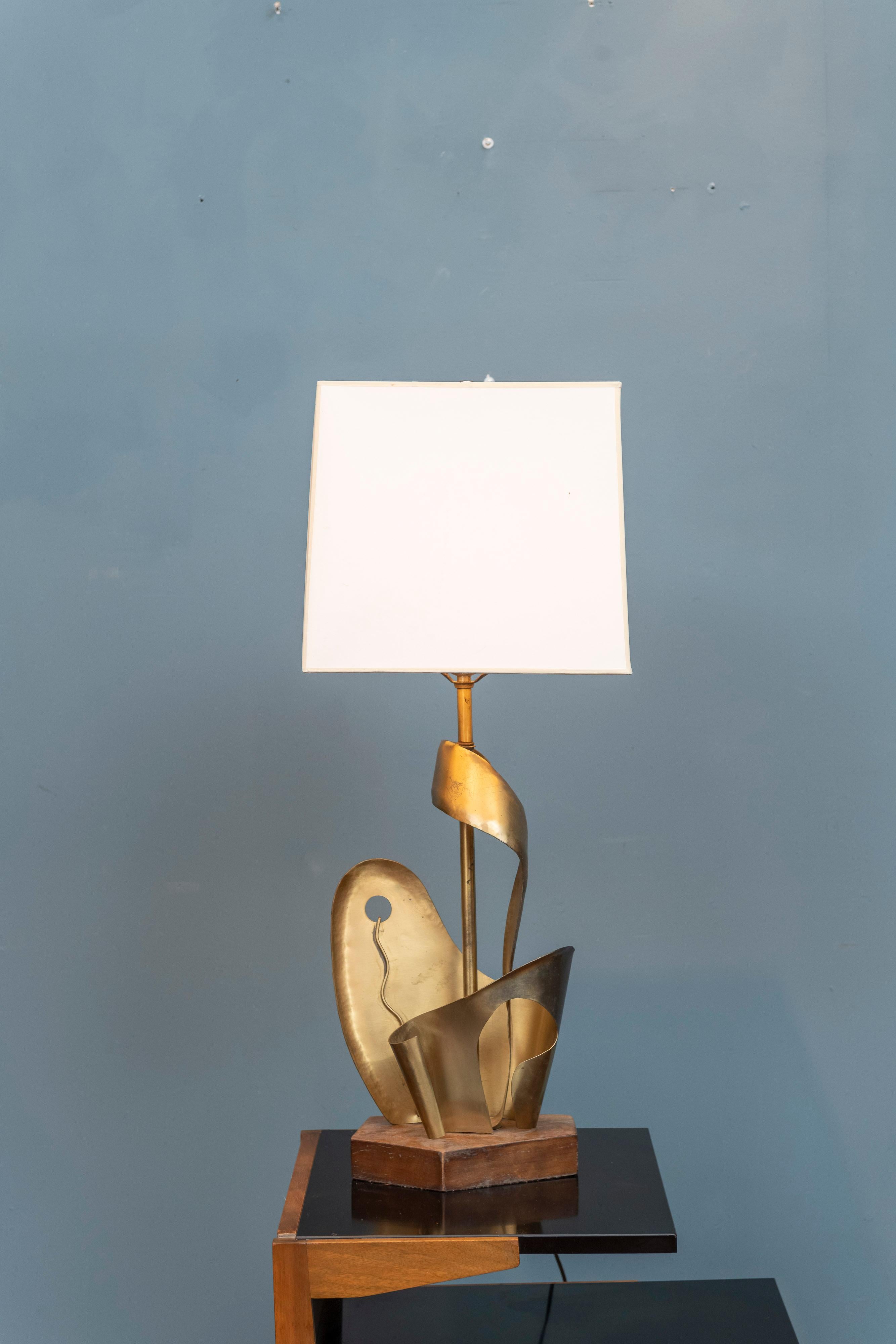 Heifetz Table Lamp For Sale 2