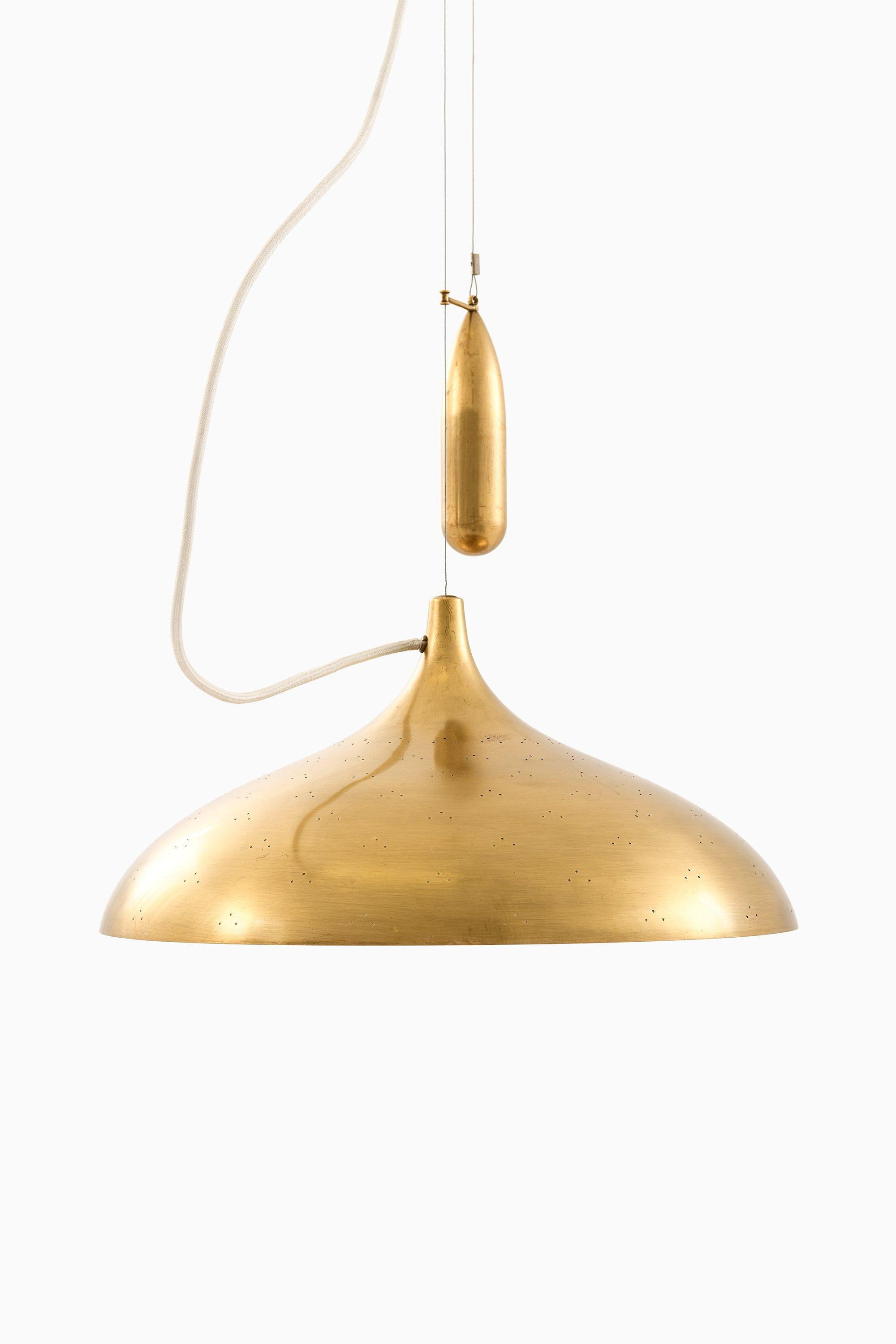 Mid-Century moderno Lampada da soffitto regolabile in altezza in ottone, anni '40 in vendita
