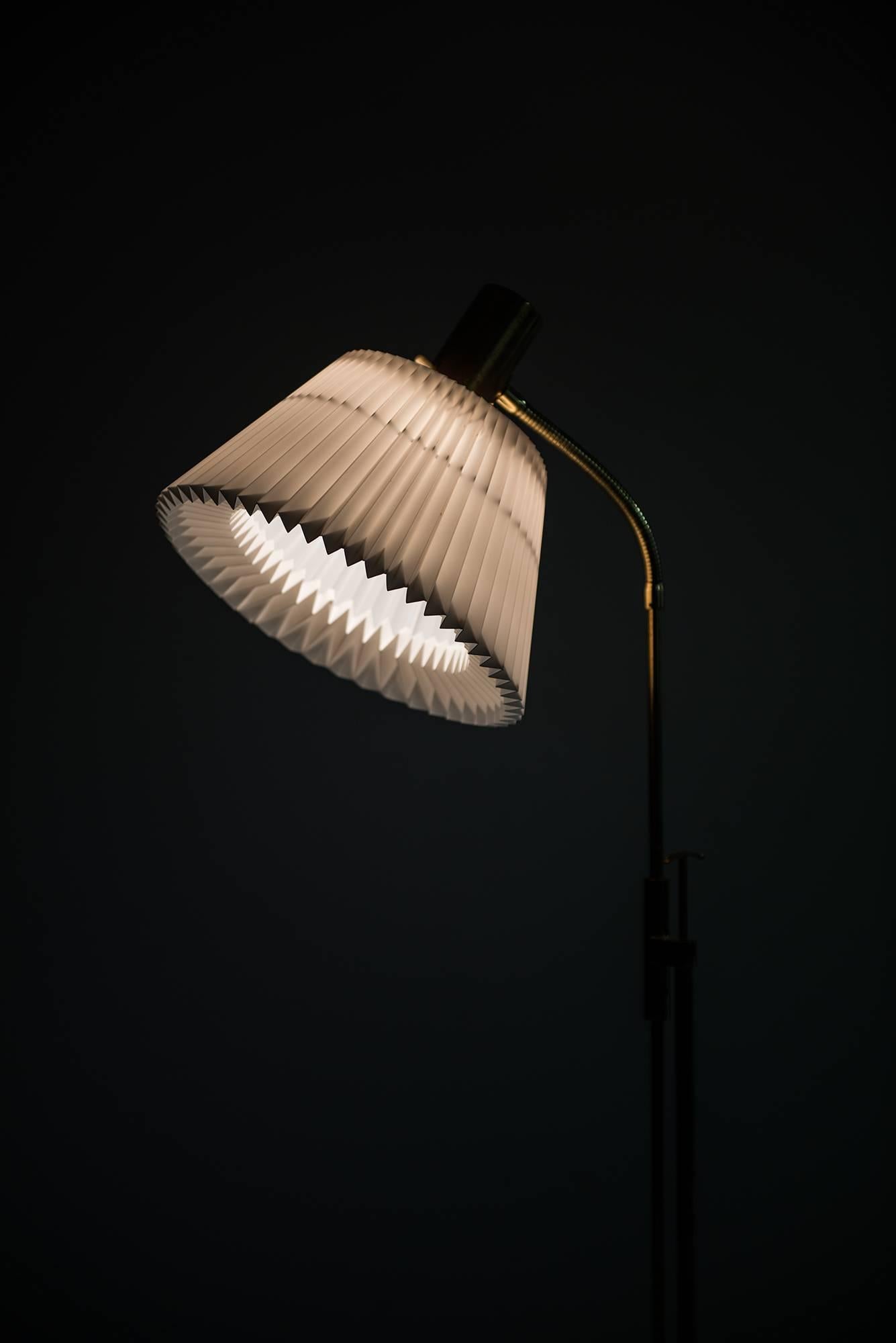 Height Adjustable Floor Lamp by Falkenbergs Belysning in Sweden In Excellent Condition In Limhamn, Skåne län
