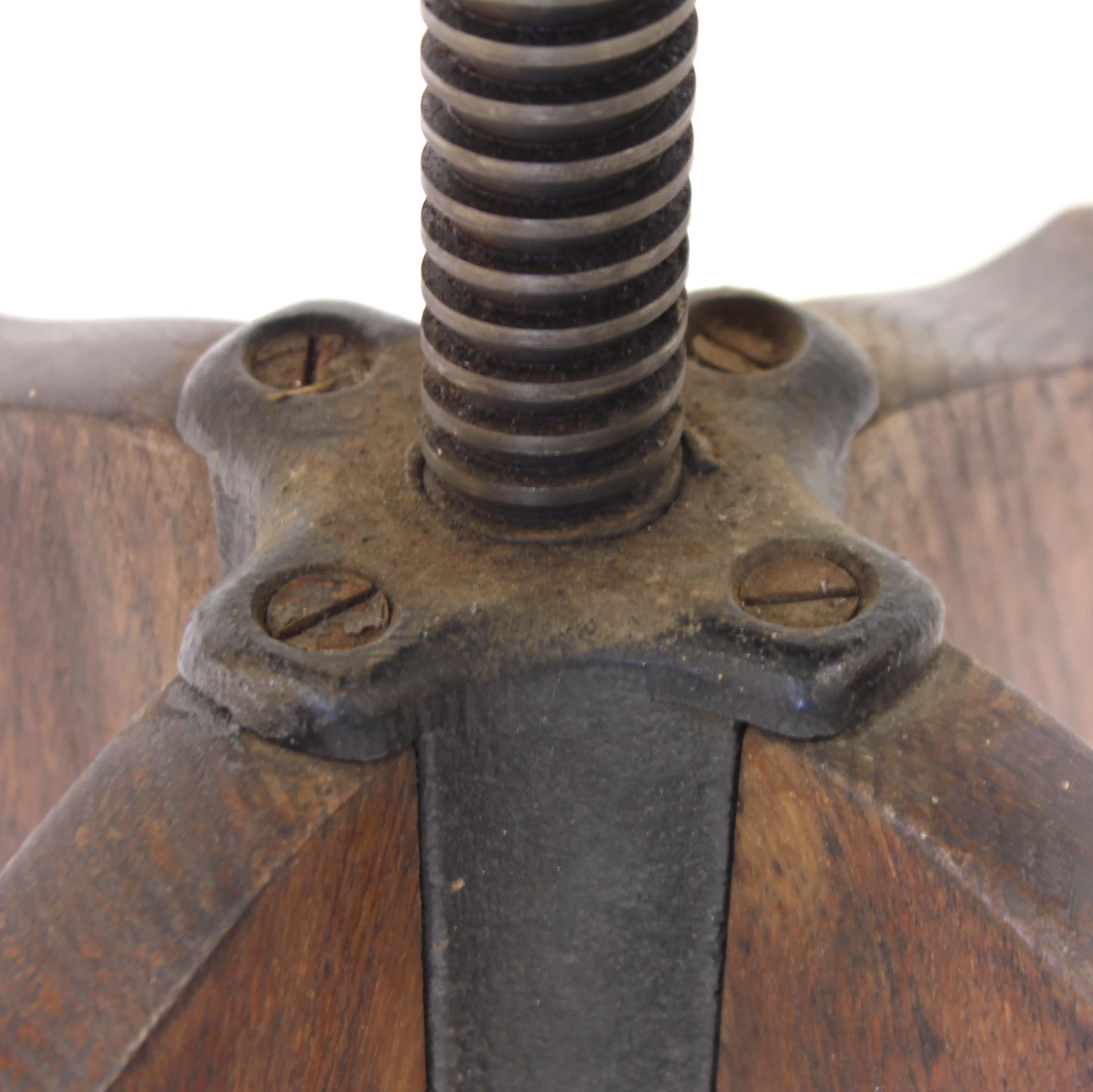 Height Adjustable Industrial Stool in Oak, 1920s-1930s 3