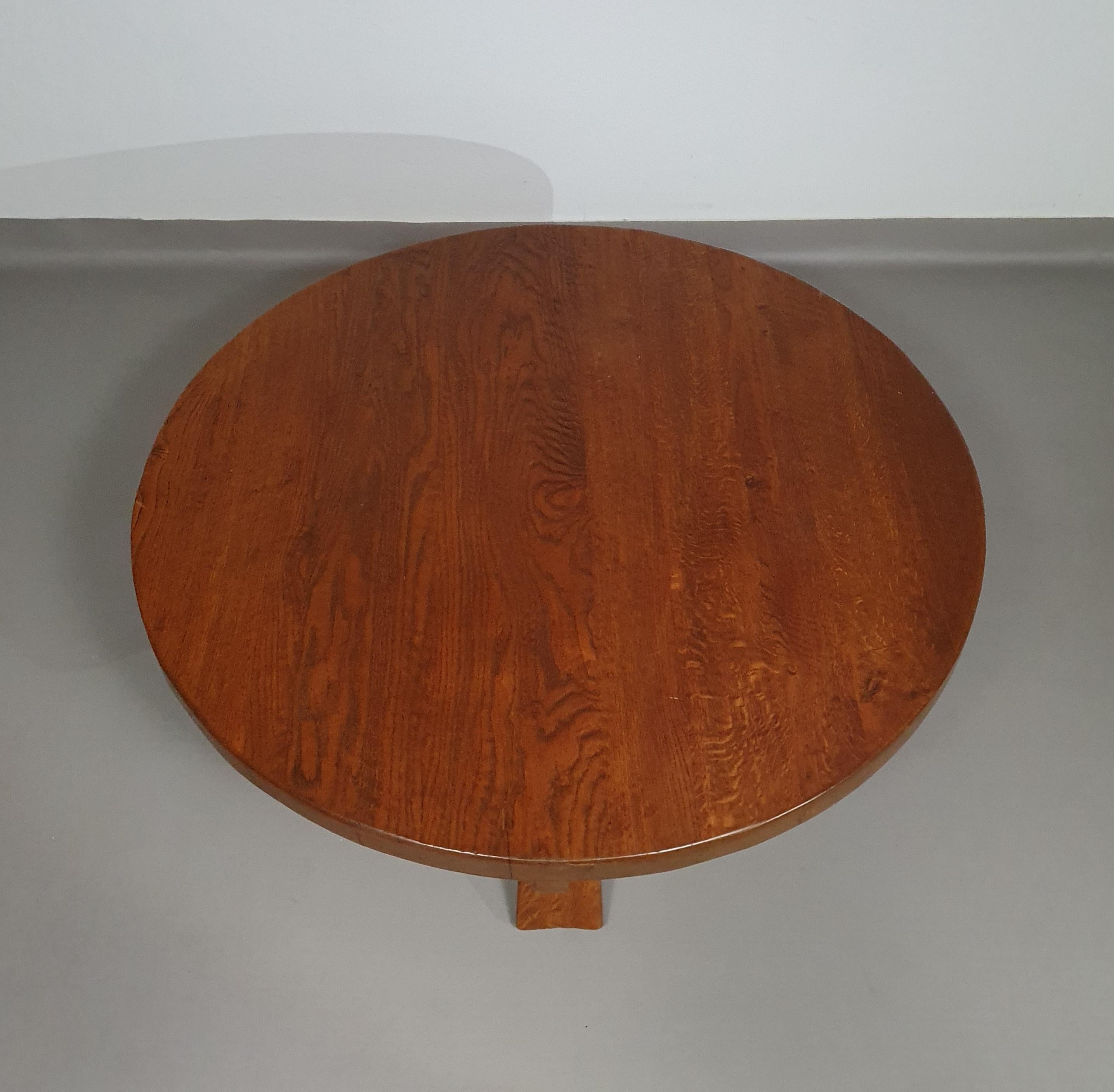 Height adjustable oak coffee table 3 positions.  Depth 110 cm  Height 52  For Sale 4