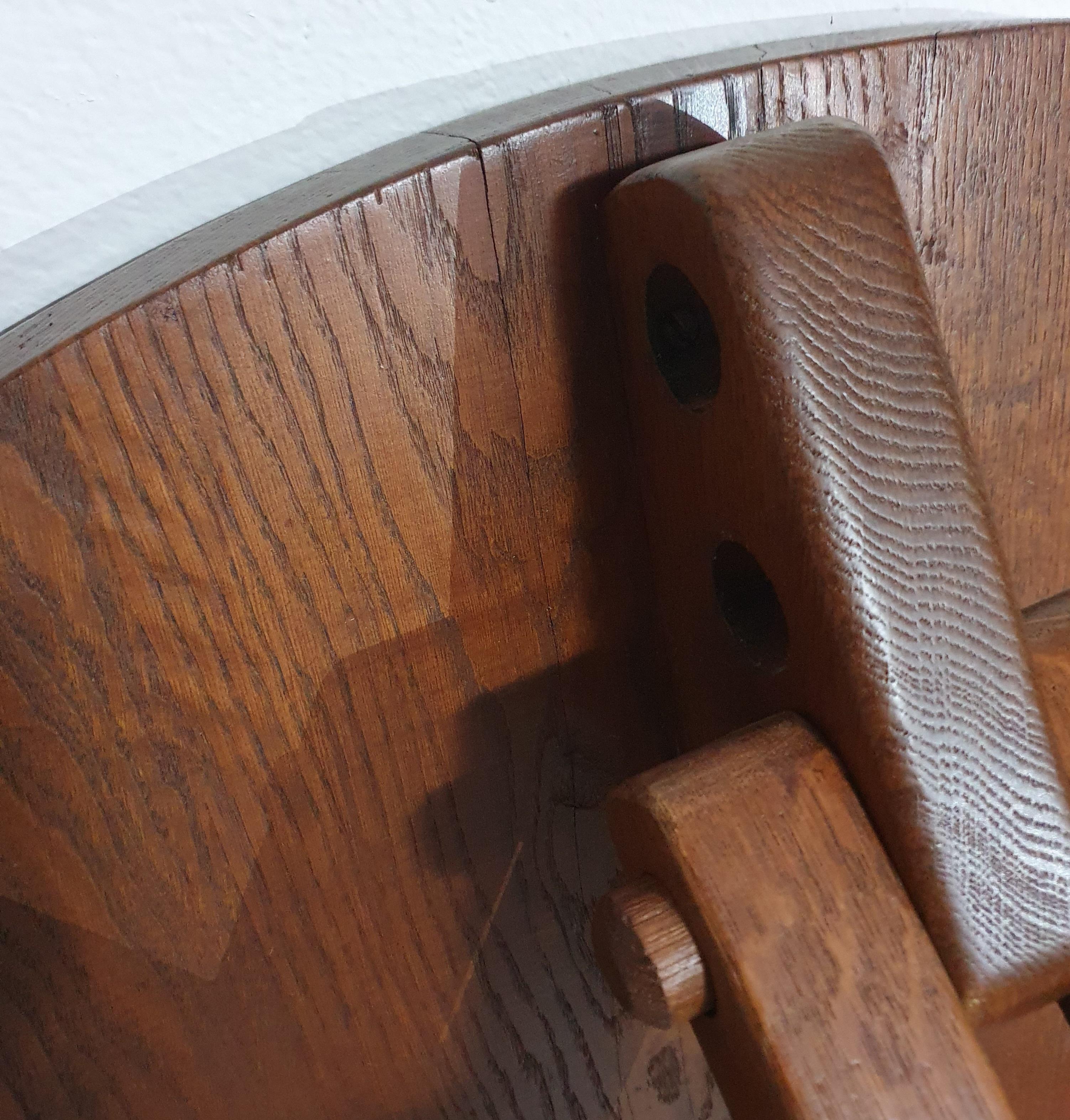 Fin du 20e siècle Table basse en chêne réglable en hauteur 3 positions.  Profondeur 110 cm  Hauteur 52  en vente