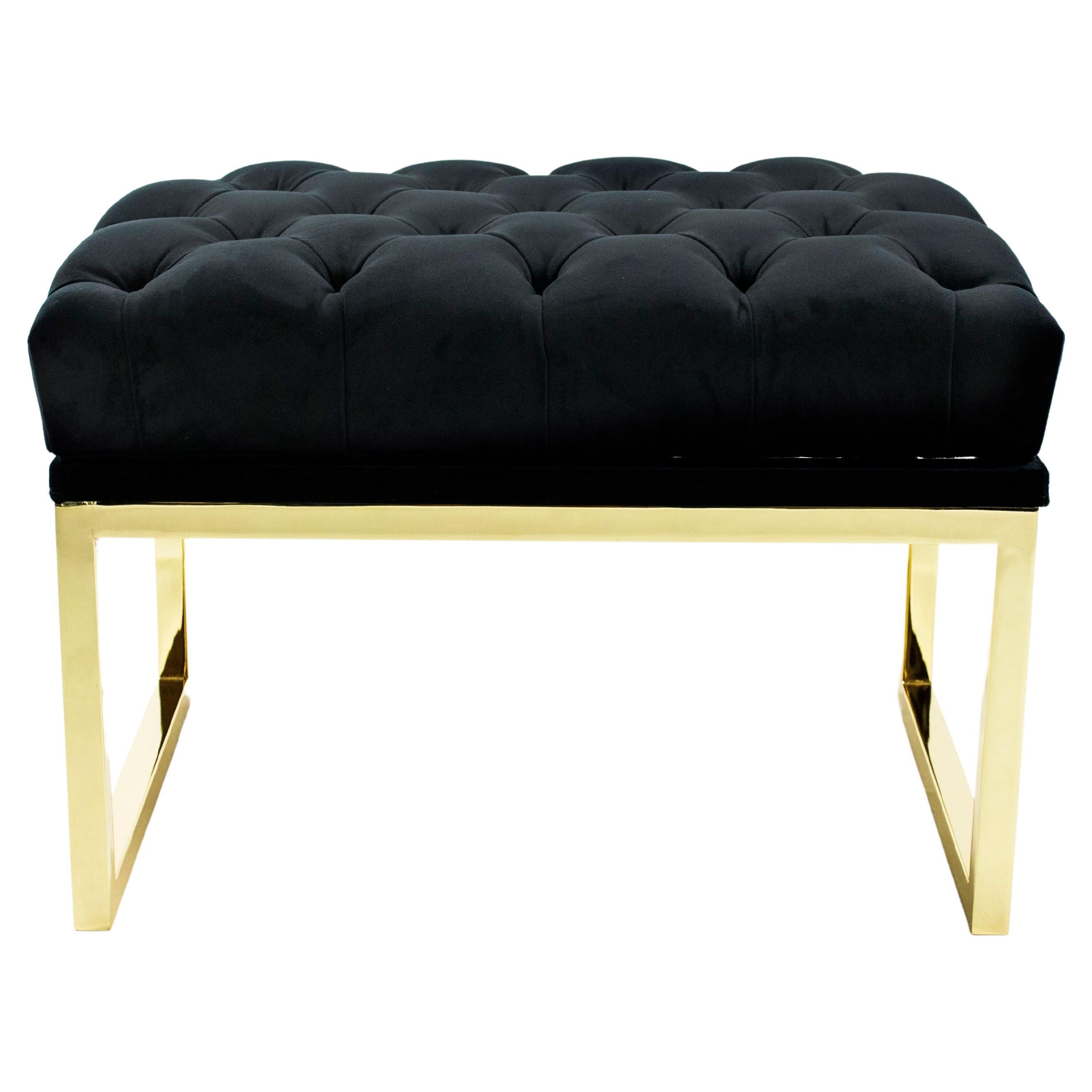 Malena Piano Bench is a a versatile piece to accompany your piano and also to use as a vanity stool. Design your own Piano stool by choosing between several velvet colors, leather or eco-leather  and chrome, black nickel or gold plating for the legs