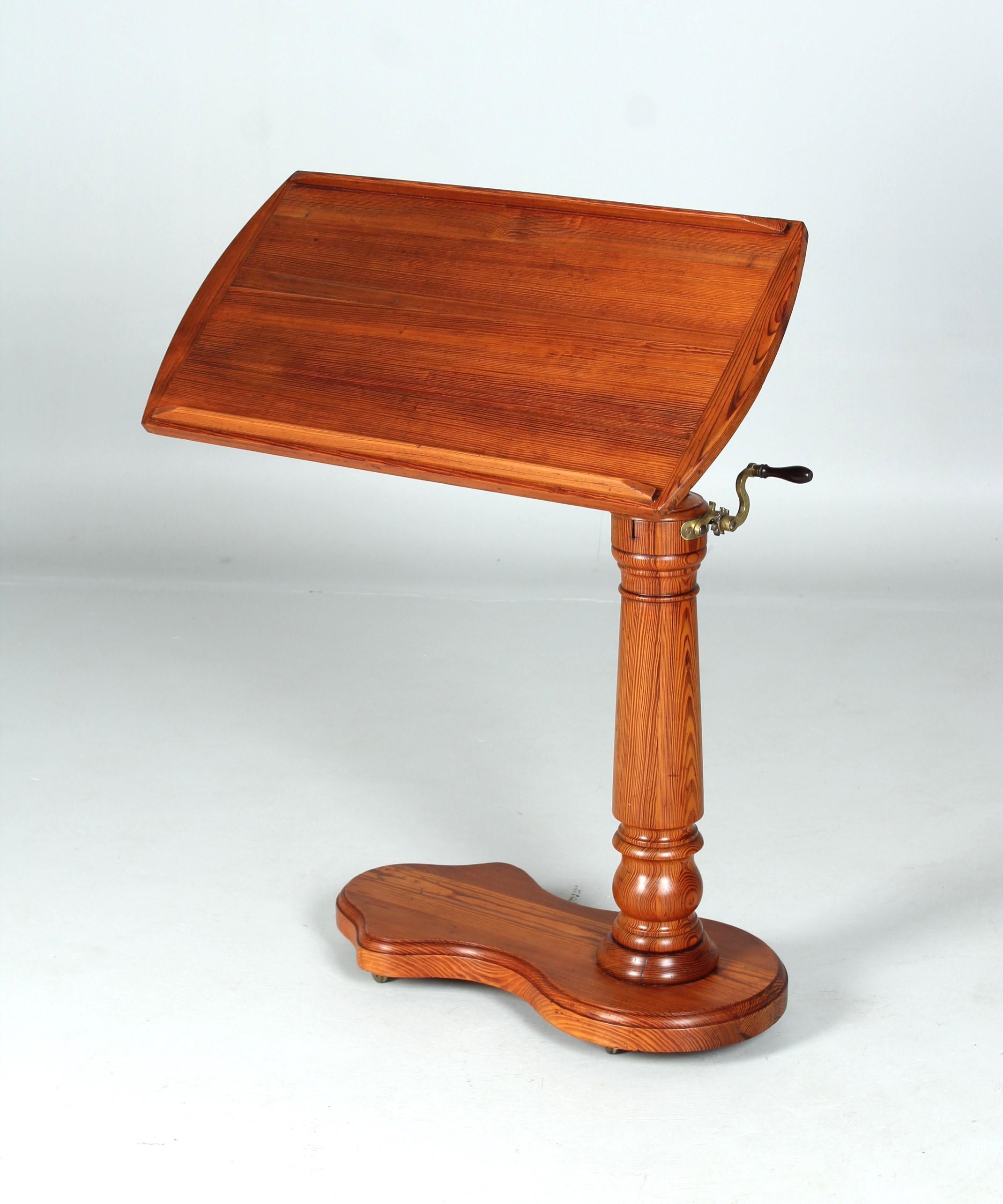Height-Adjustable Reading Table, Bedtable, Paris, 19th Century For Sale 5