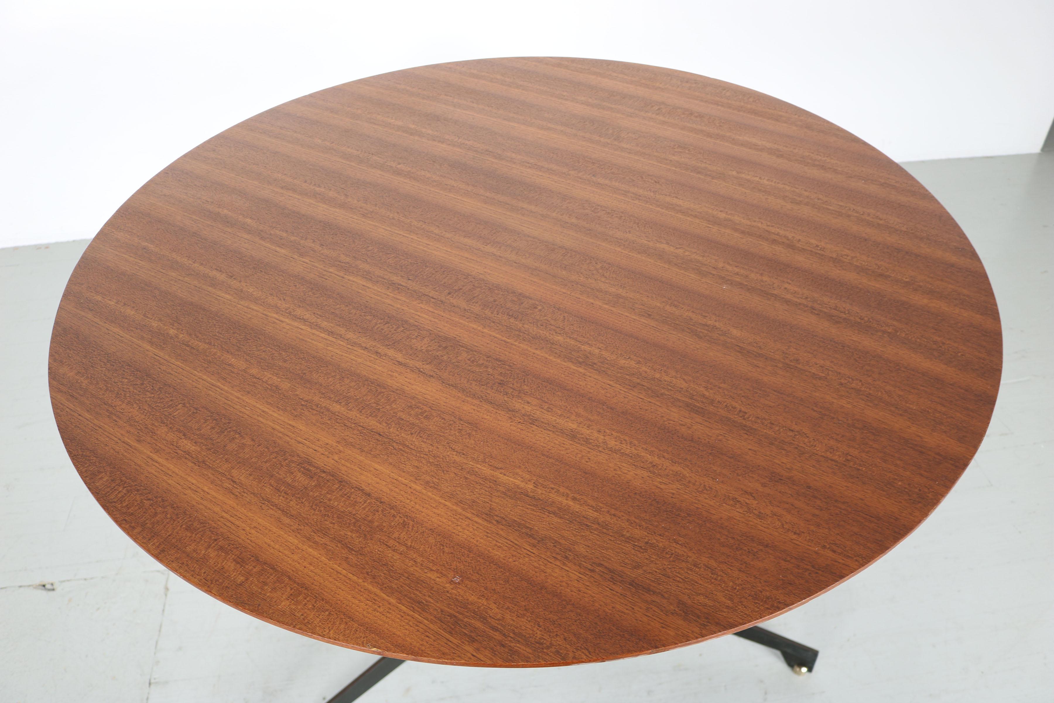 Mid-20th Century Height Adjustable Round Teak Wood Table from the Italian, 1950s For Sale